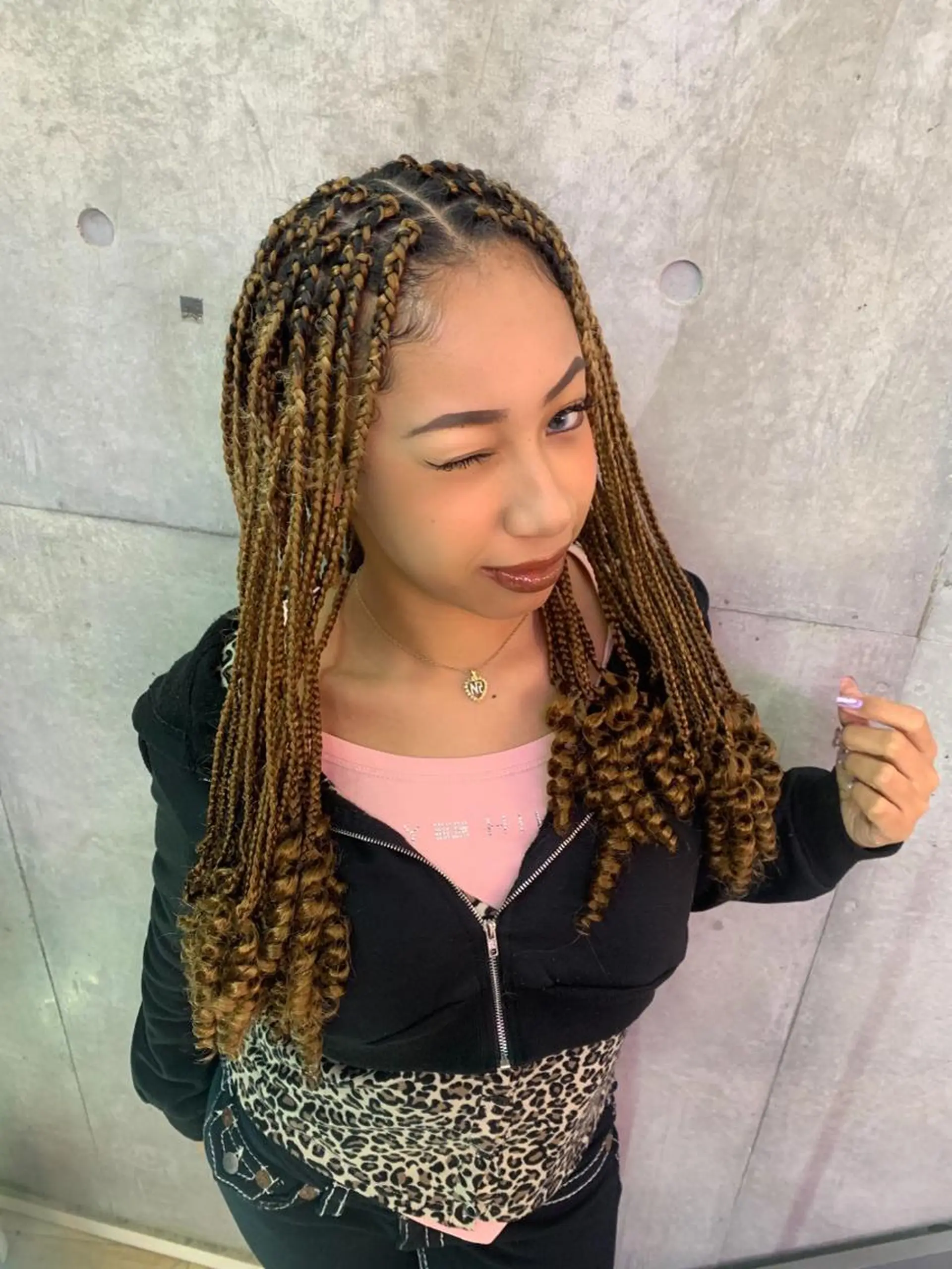 ロング ヘアアレンジ ヘアセット HONEY TRAP!所属・HARURU🪮✨ ブレイズ海外ヘアのヘアスタイル