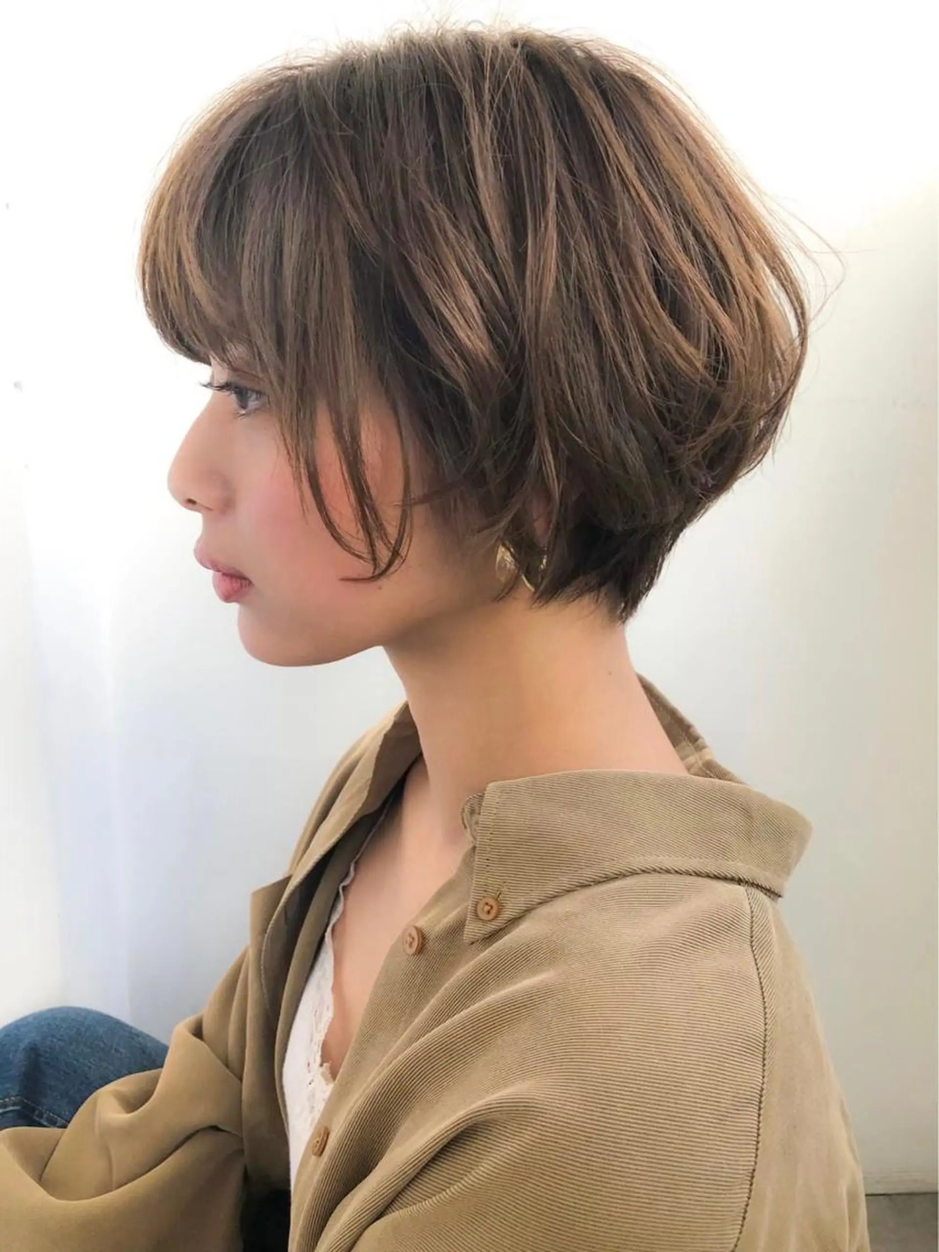 ショート カラー 💕コテ巻き風パーマ 💕KEIYA 💕のヘアスタイル