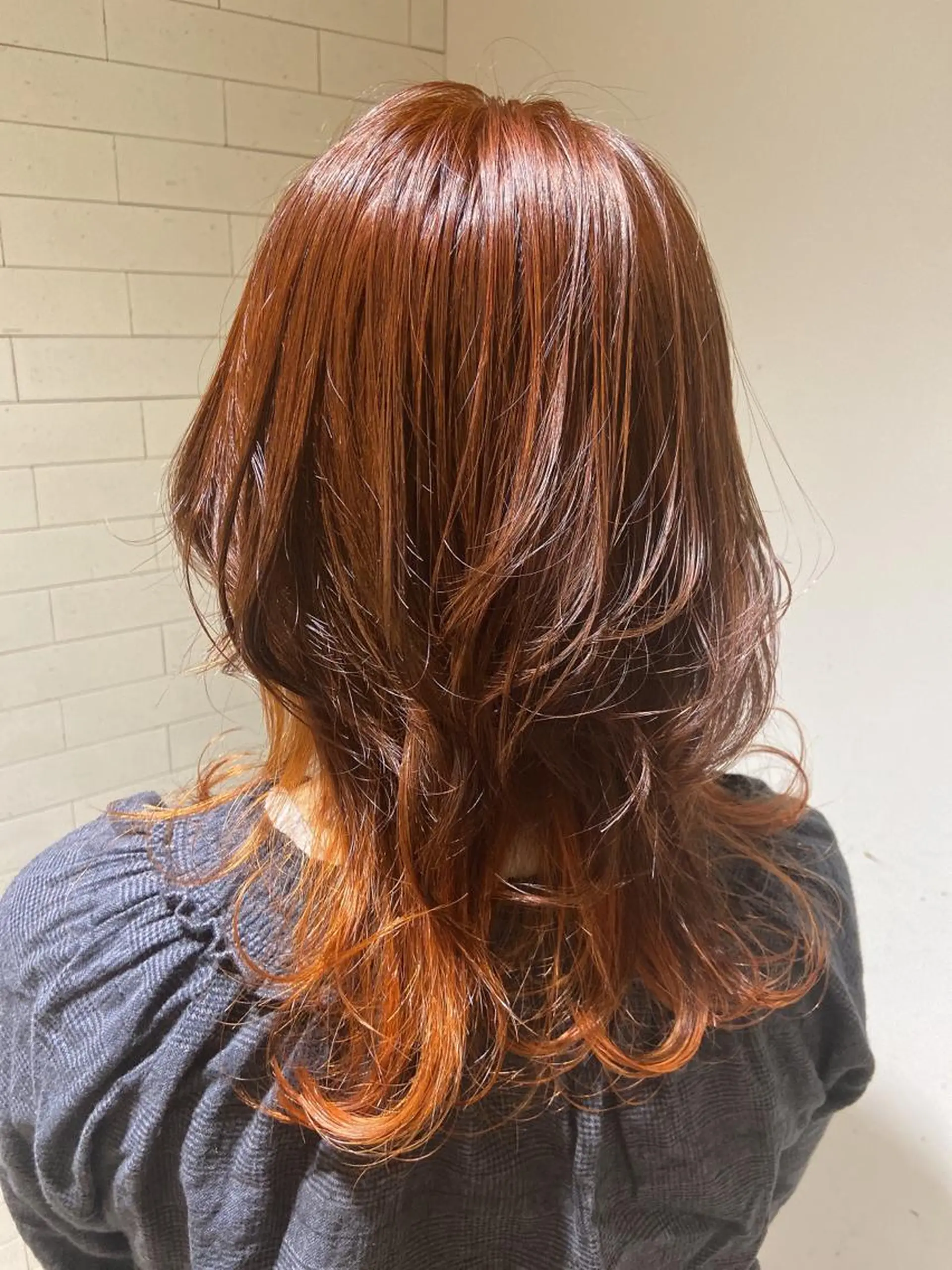 セミロング カラー ヘアアレンジ オレンジ ウルフカット カット ヘアカラー トリートメント ヘッドスパ レイヤー×ヘッドスパ ＊保田遥＊のヘアスタイル