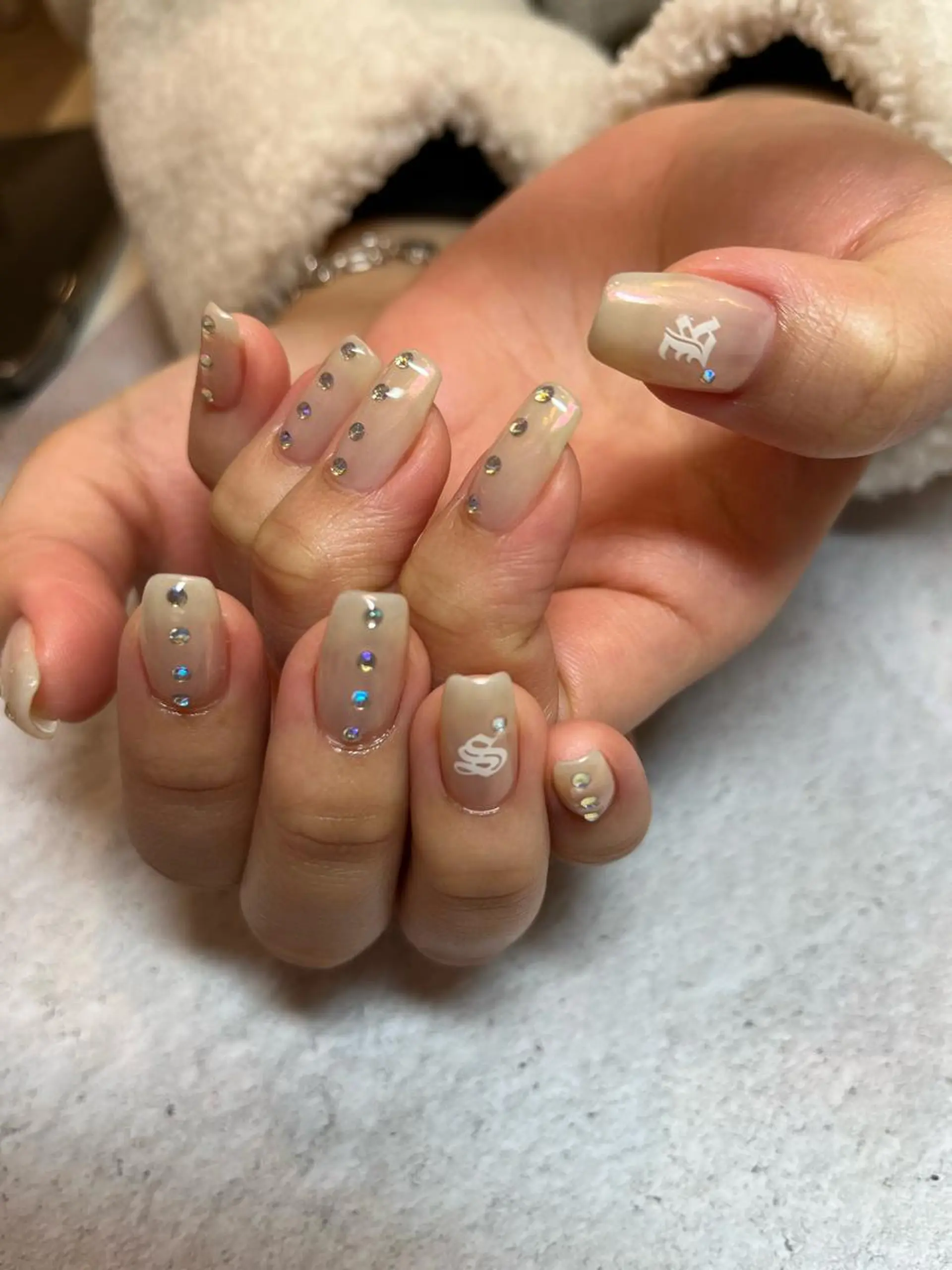 ネイル ハンドネイル 【LINON】 airiのネイルデザイン