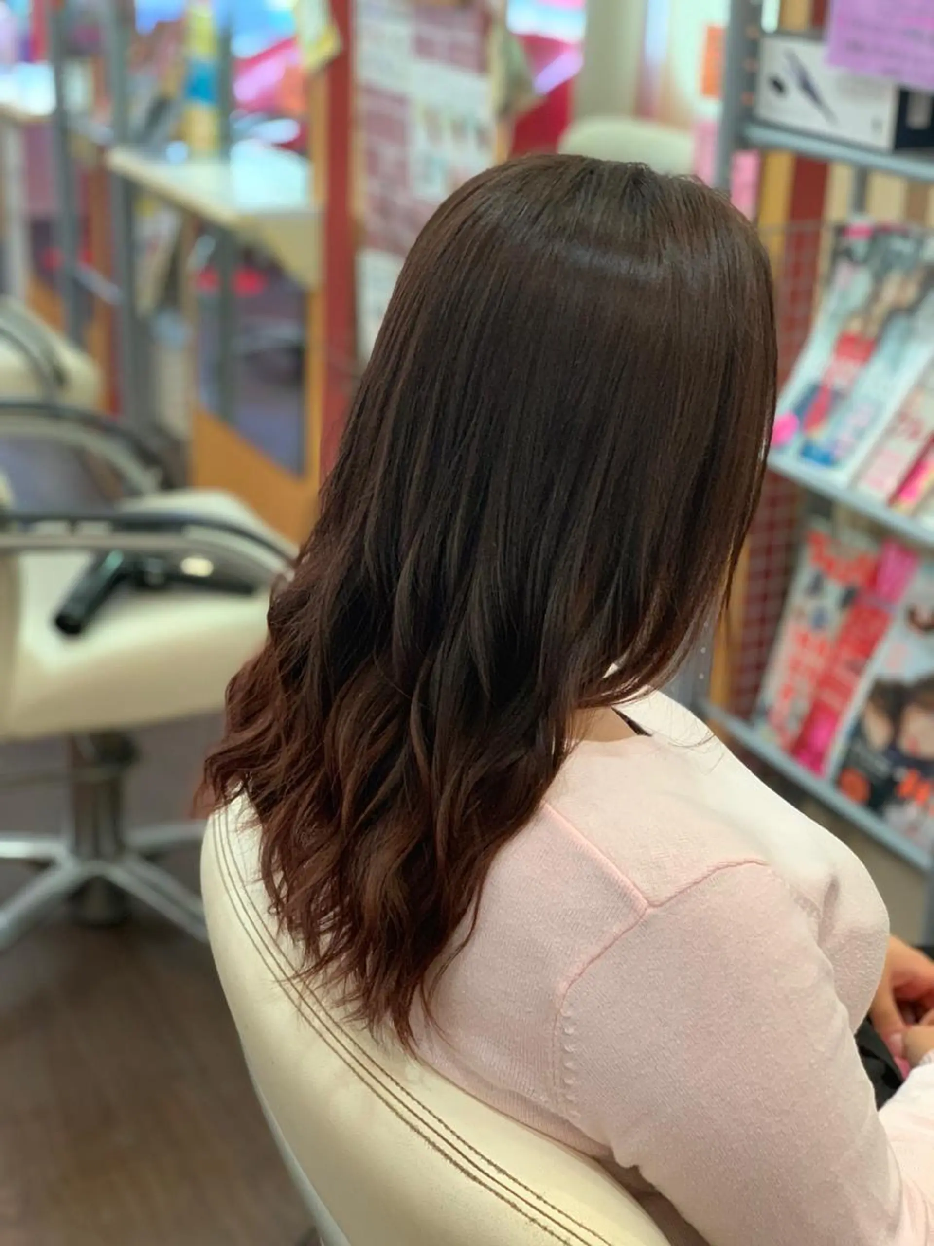 セミロング カラー たけい ゆうきのヘアスタイル