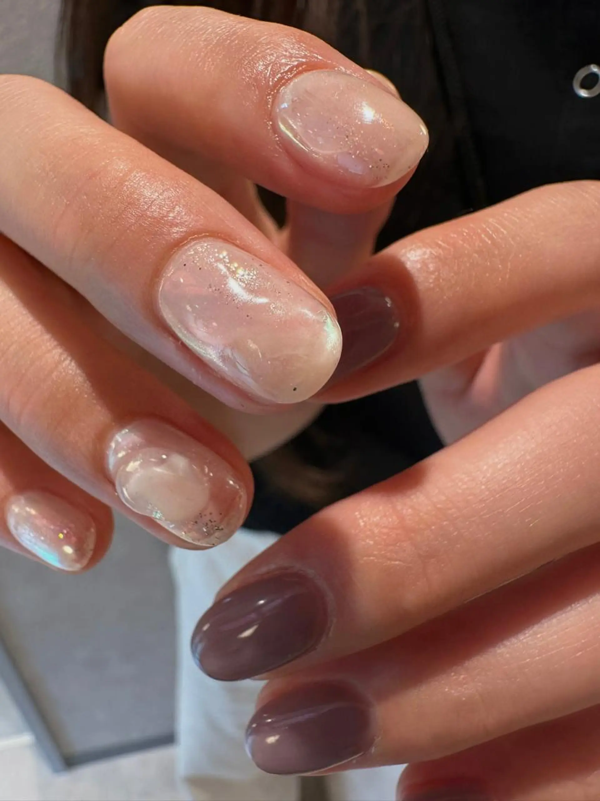 ショート カラー ネイル マツエク・マツパ アイブロウ 氷ネイル・うるうるネイル ハンドネイル ar. harajukuのネイルデザイン