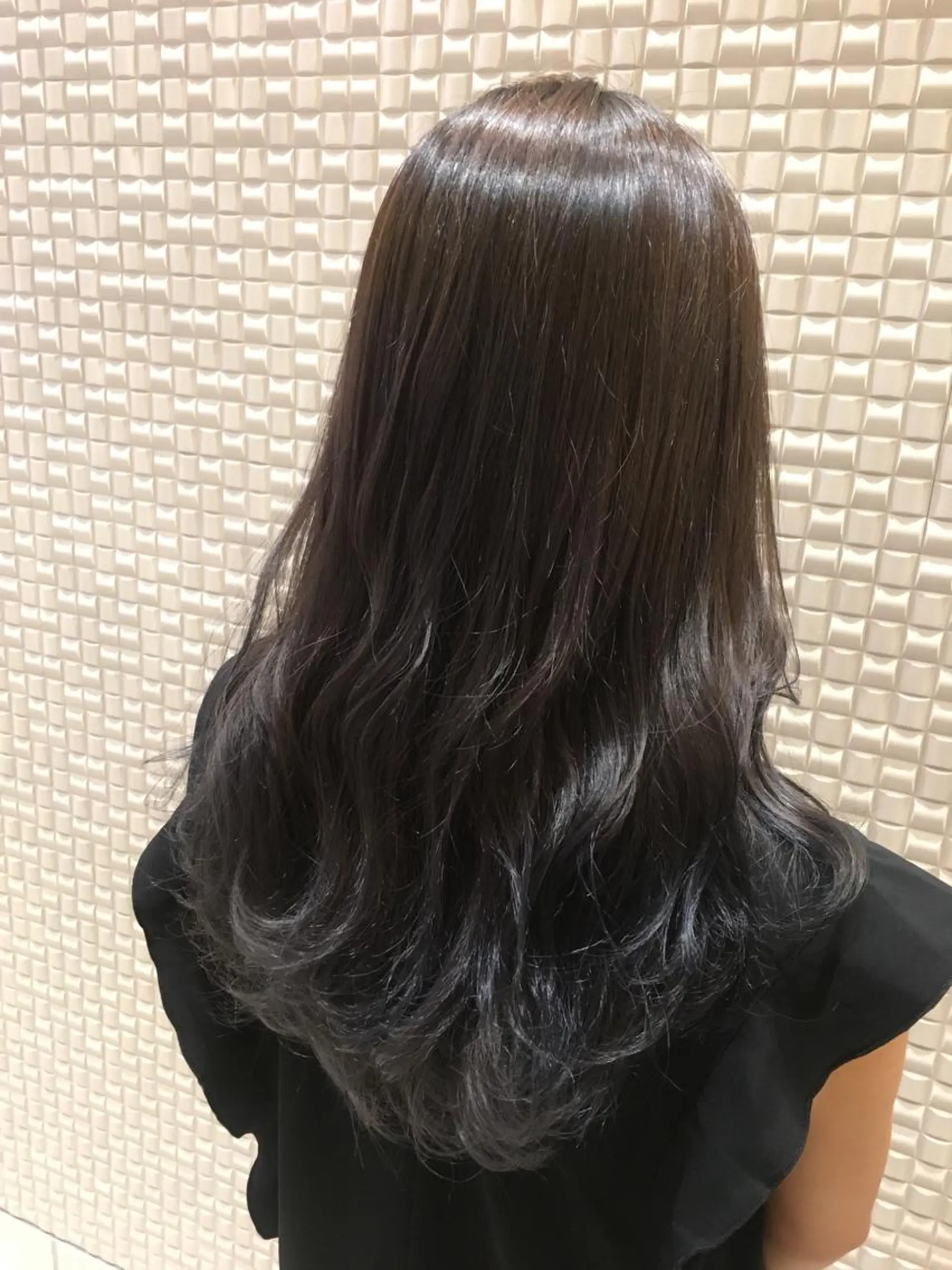 ロング カラー ブルーカラー グラデーションカラー シルバー scene. haraのヘアスタイル