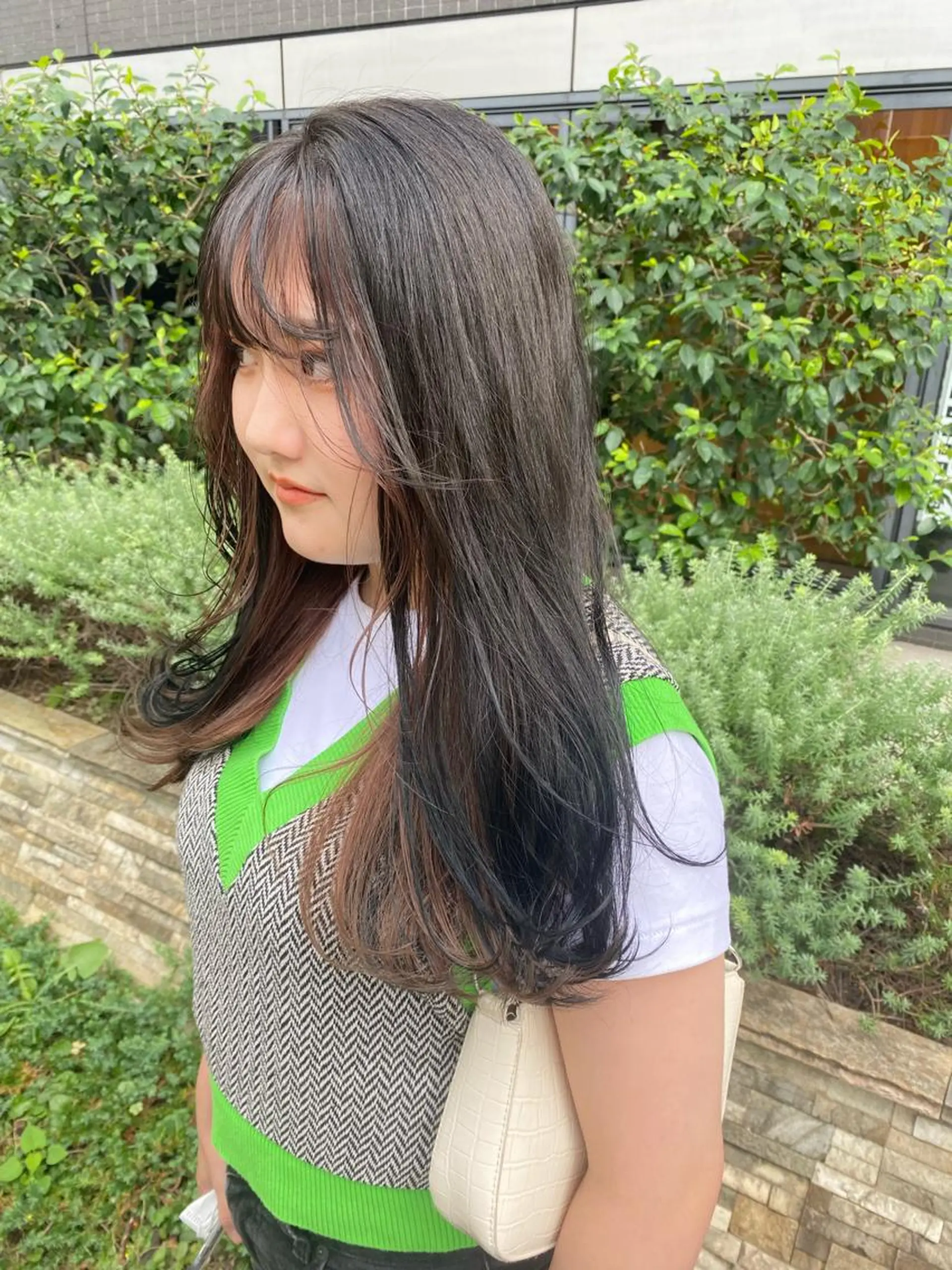 ロング デザインカラー/ボブ ブリーチカラー/ユリのヘアスタイル