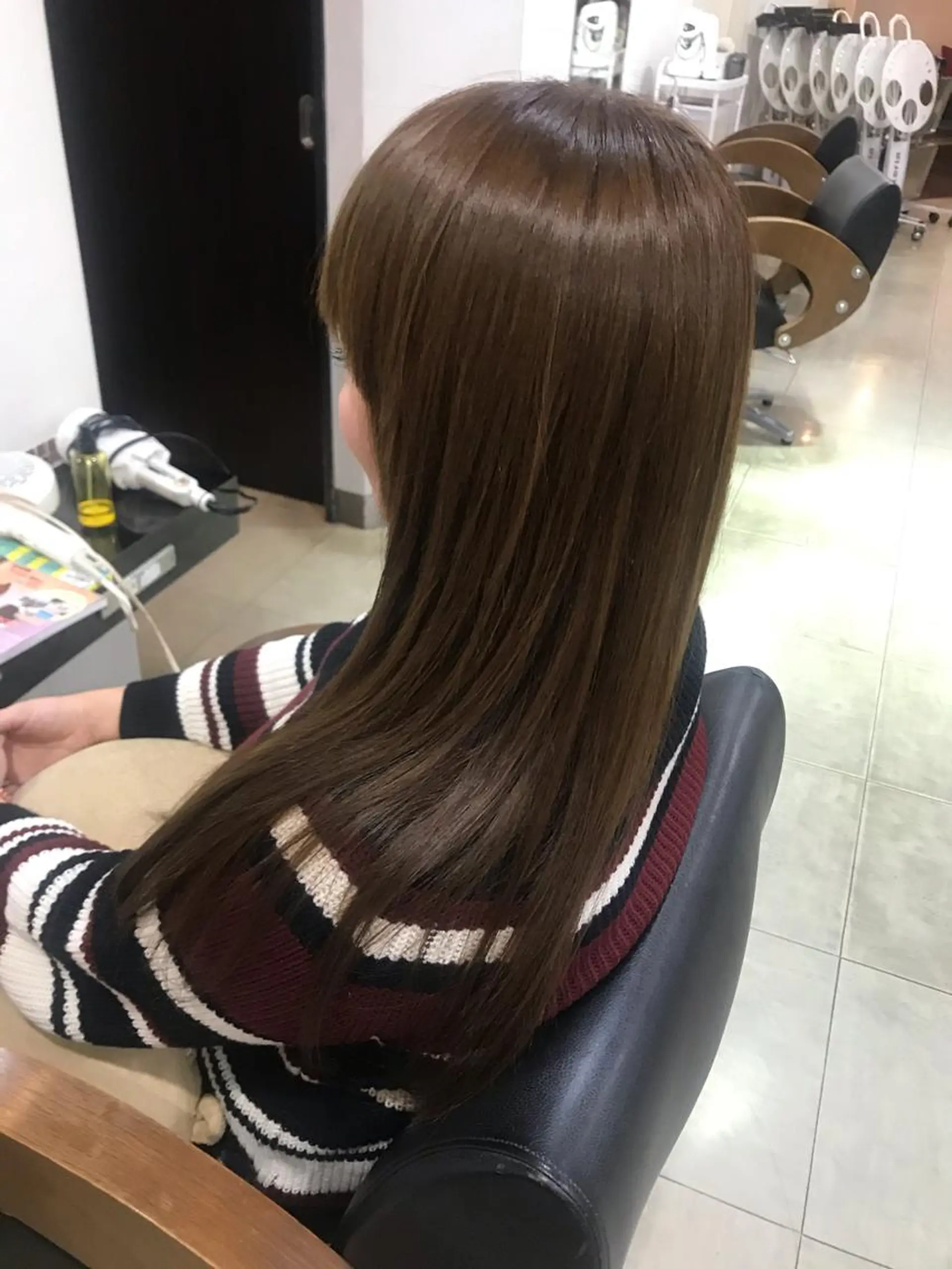 ロング カラー ヘアアレンジ ベージュカラー フォギーベージュ トリートメント ヘッドスパ 烏山 達也のヘアスタイル