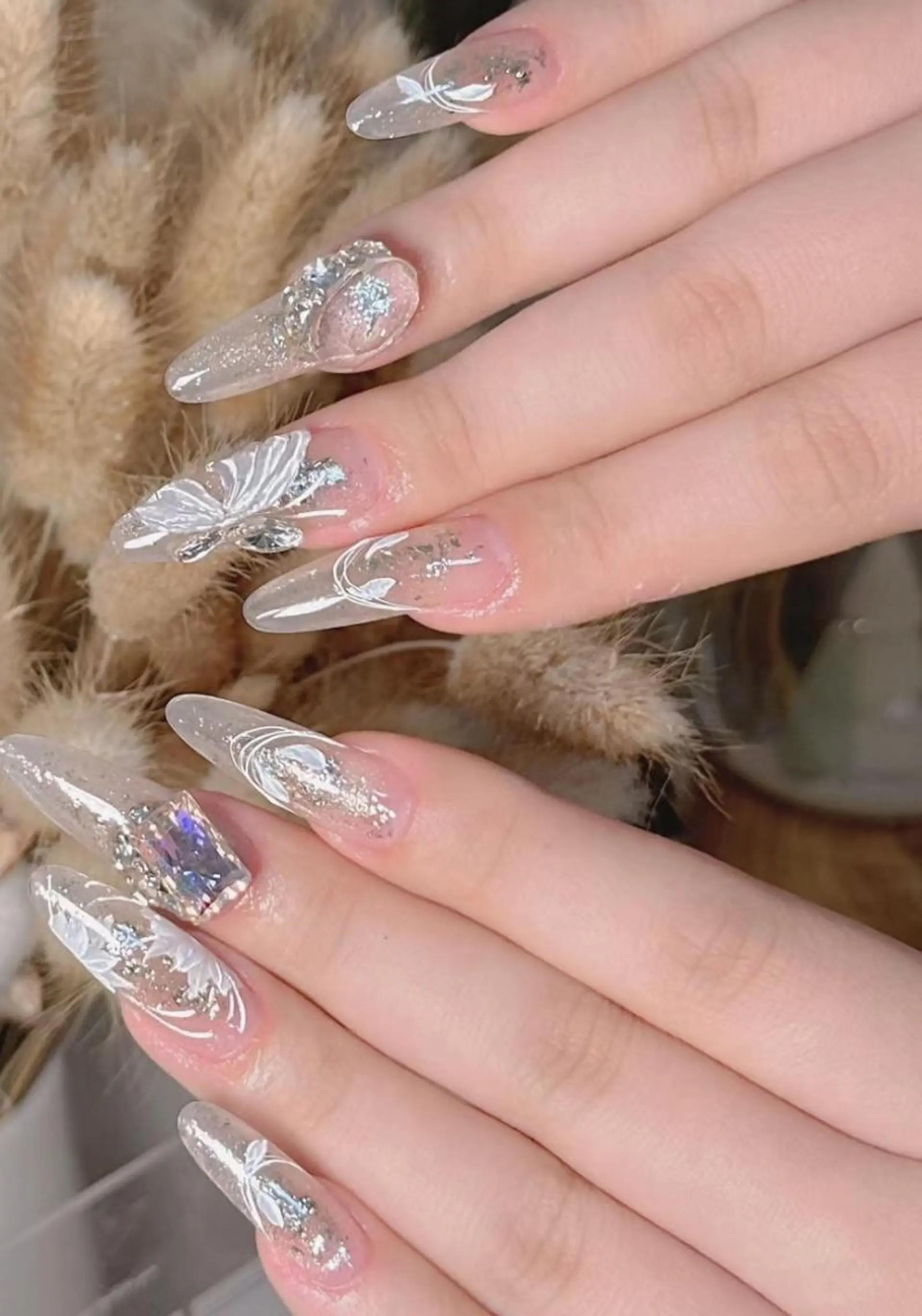 ネイル VIVIAN エイのネイルデザイン