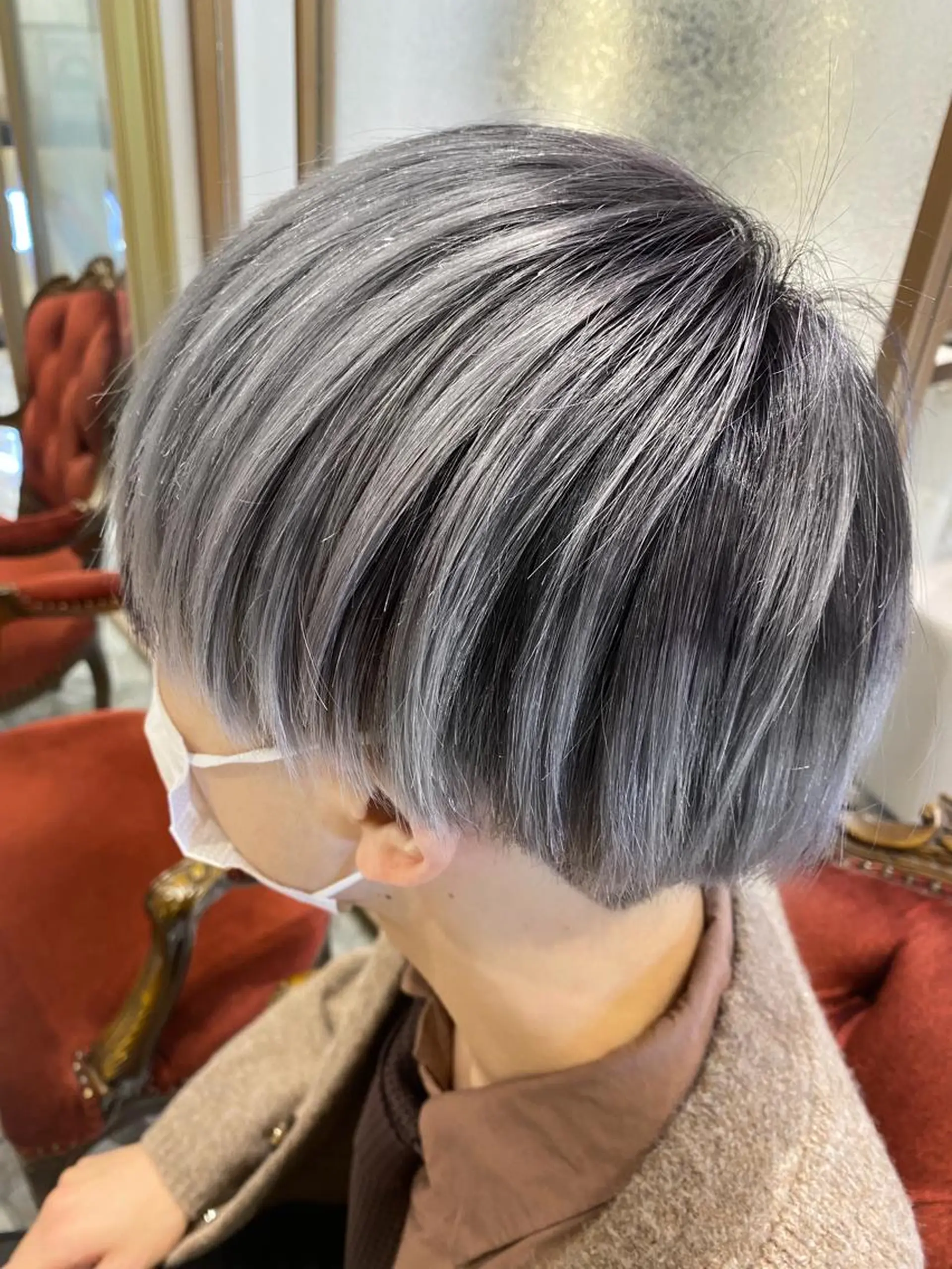 メンズ 🩵ブリーチと ブリーチ矯正の人🩵のヘアスタイル