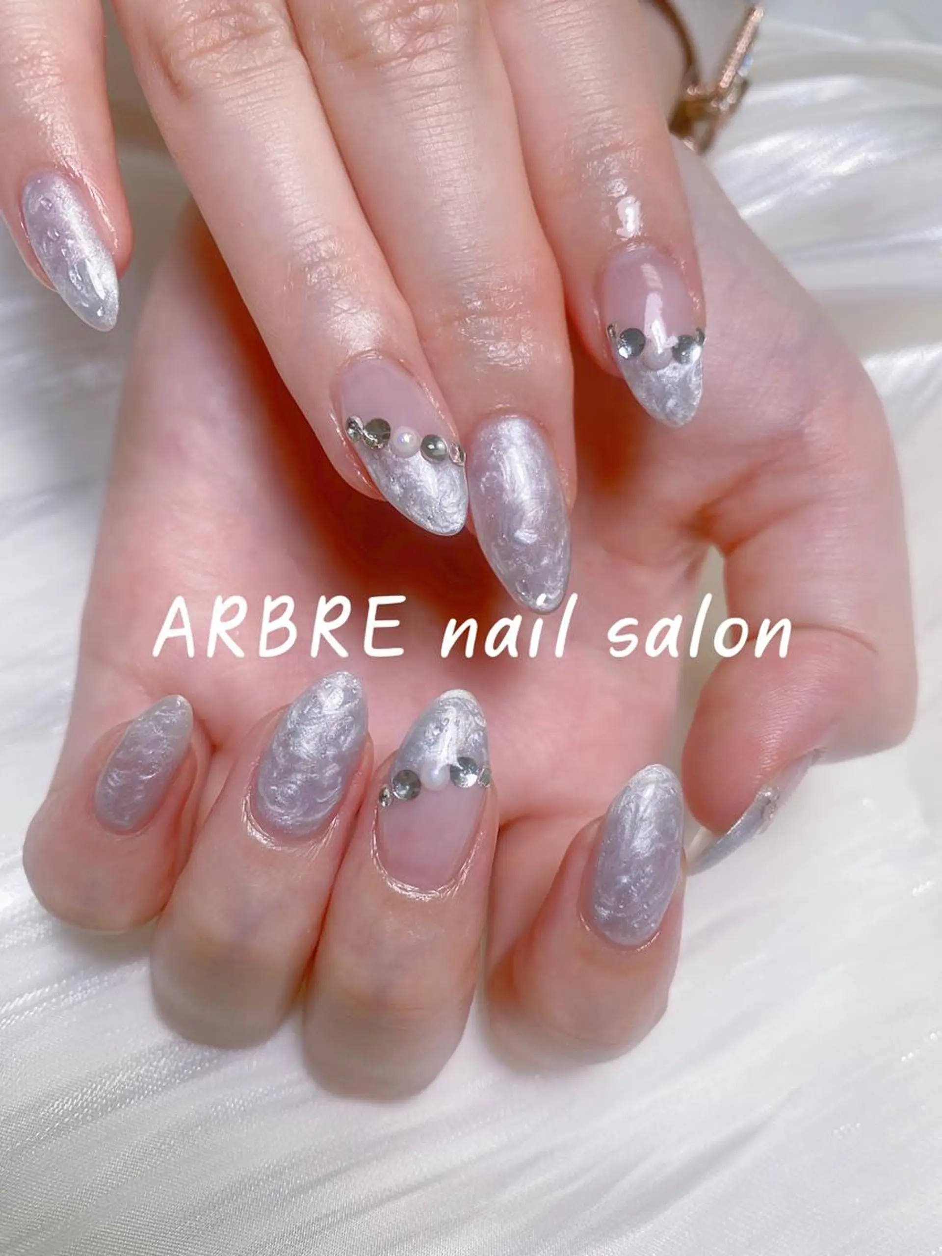 ネイル 小林 凛のネイルデザイン