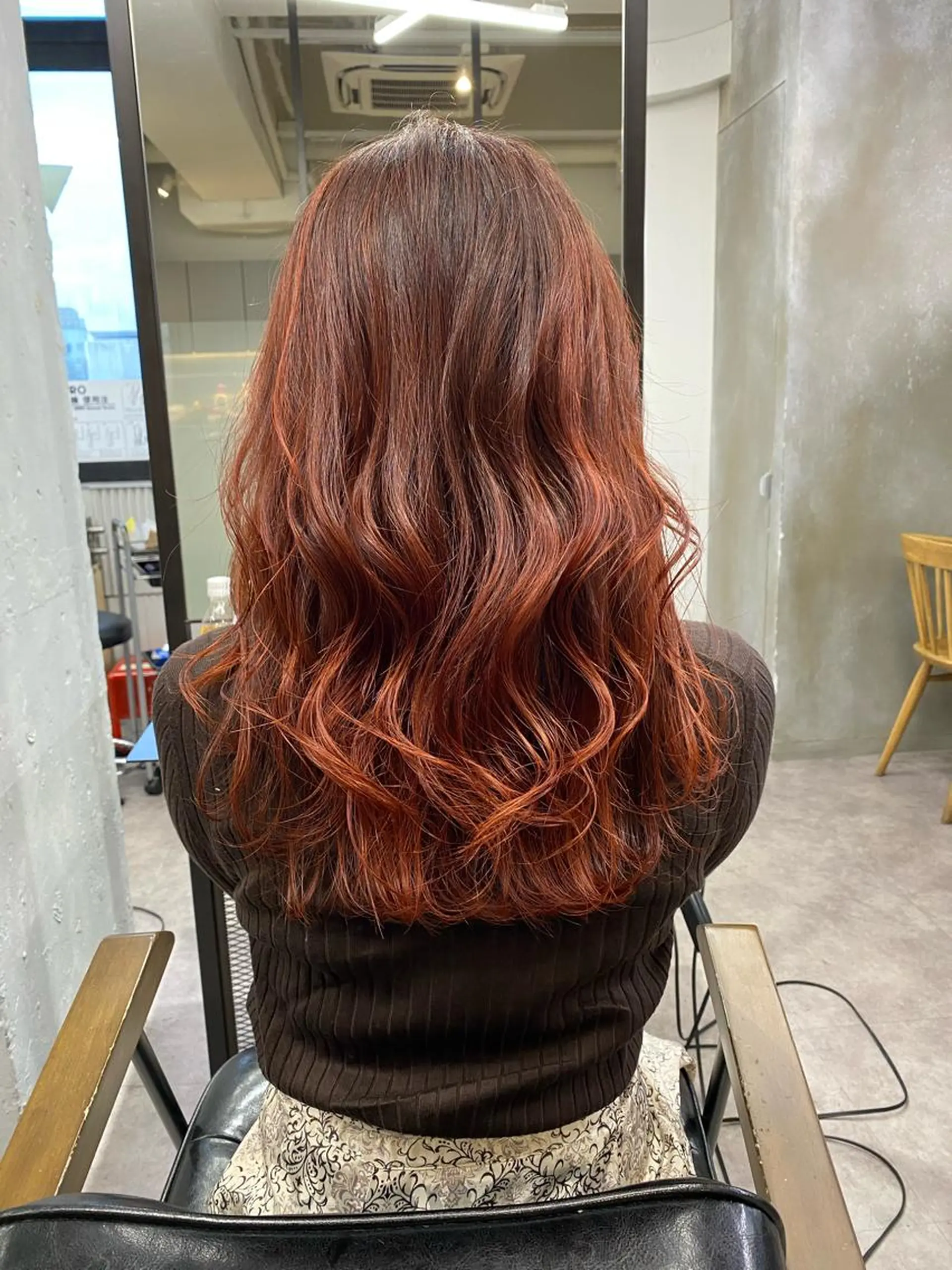 ロング カラー ハイライトカラー オレンジ ハイライト 最高峰ボブ/ 切りっぱなし/田野のヘアスタイル