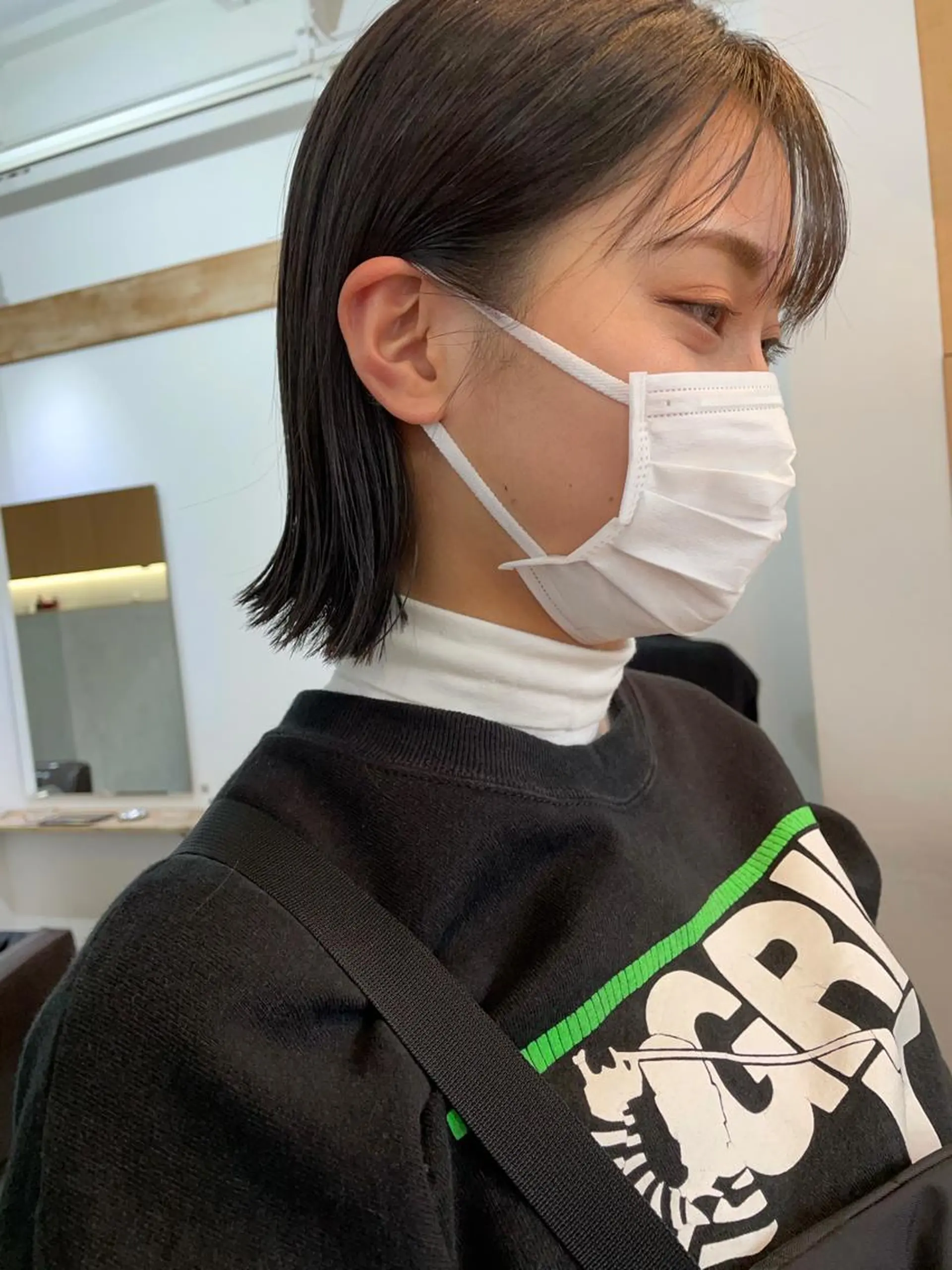 ショート カラー ヘアアレンジ ボブ 外ハネヘア カット ヘアカラー トリートメント パーマ/透明感カラー /ボブ/吉田一生のヘアスタイル