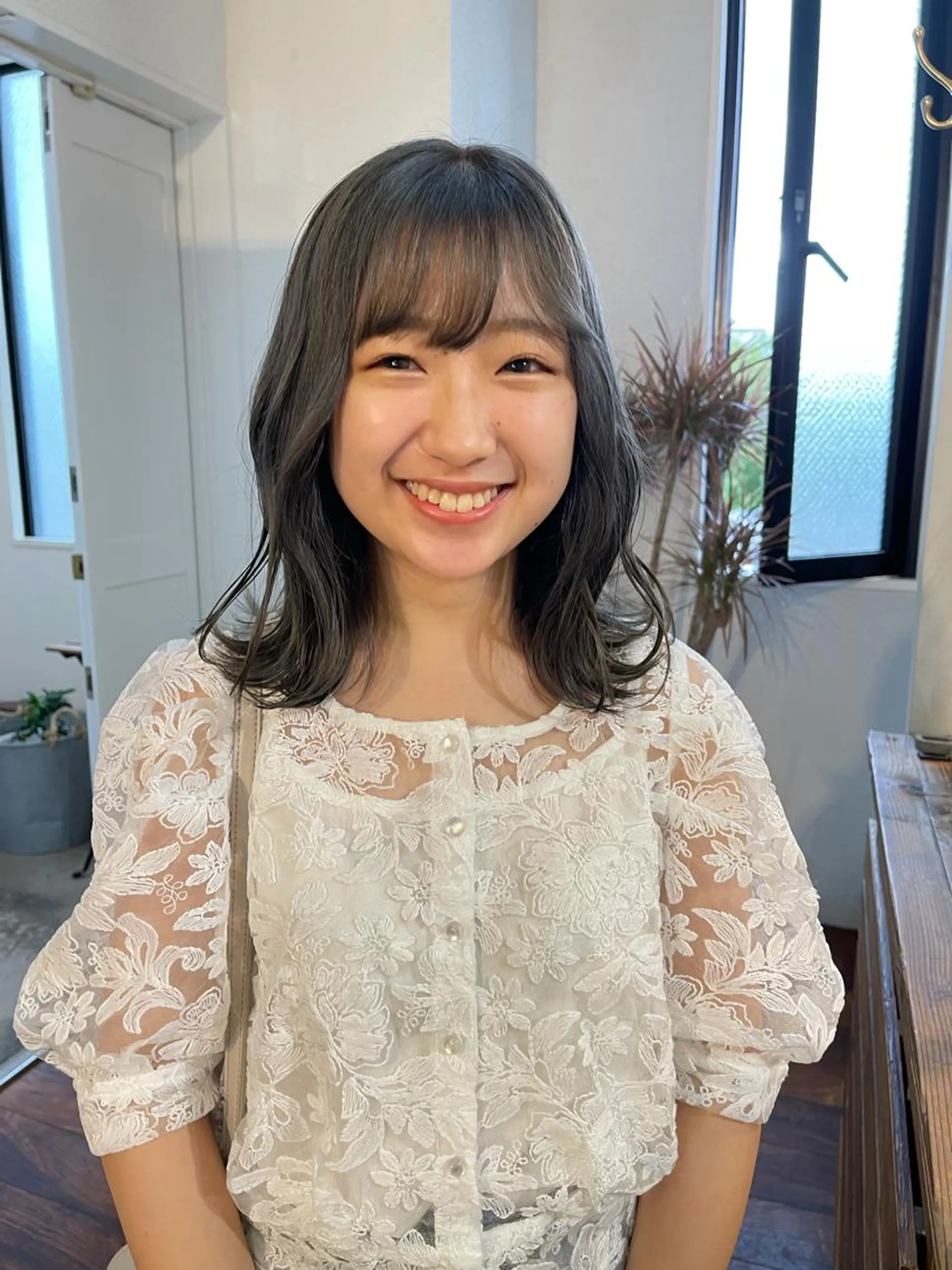 ミディアム カラー a rikaのヘアスタイル