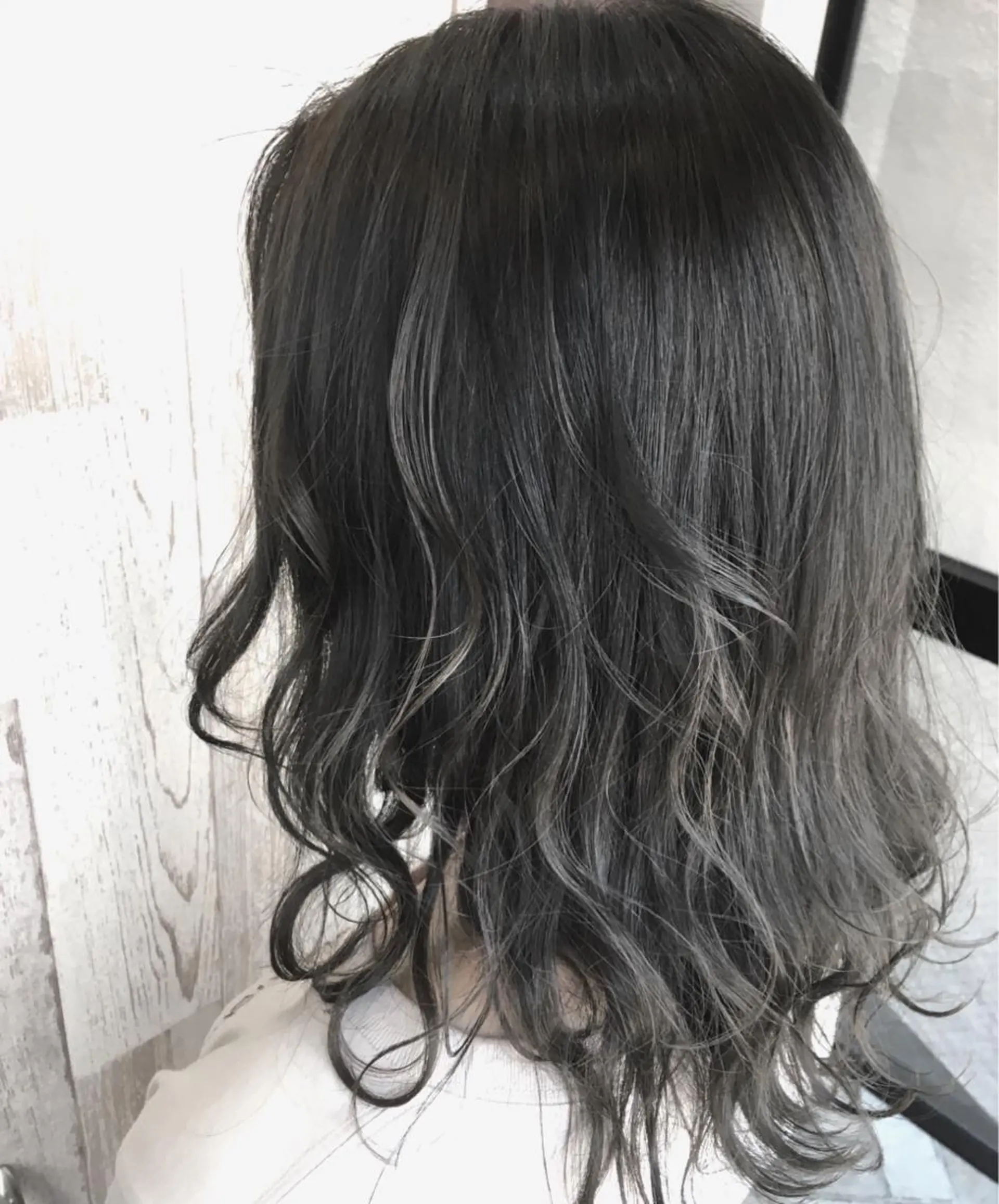 セミロング カラー特化サロン茶屋 町Furukuboのヘアスタイル