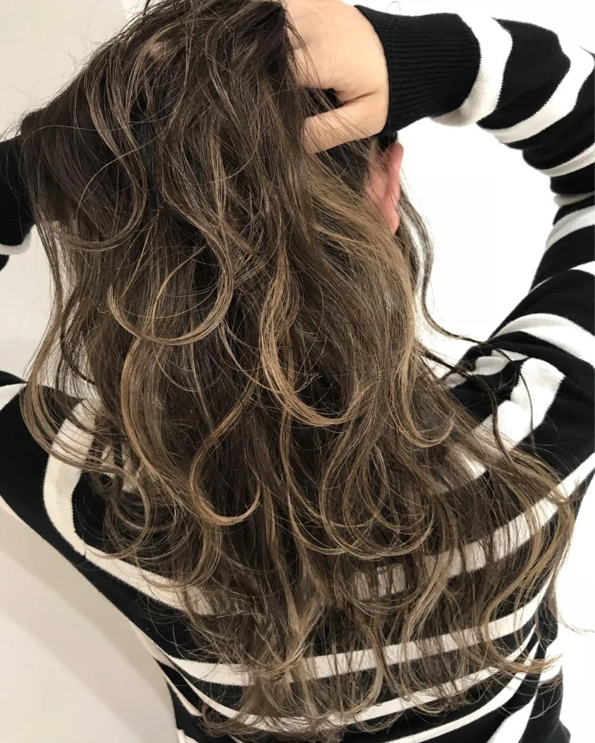 ロング カラー ヘアアレンジ ハイライトカラー ハイライト 【公式】amble luxe池袋東口🩷のヘアスタイル