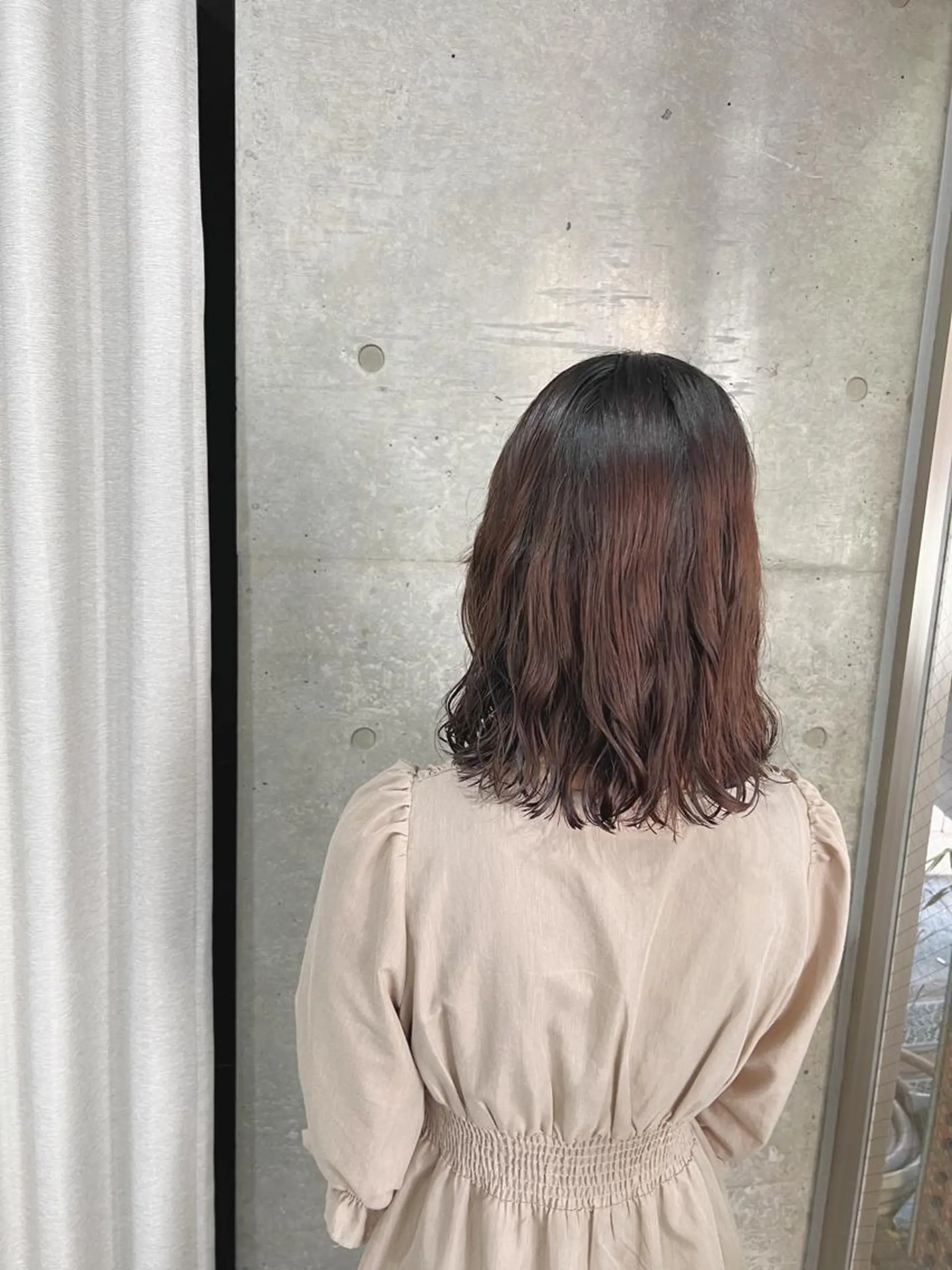 ミディアム カラー パーマ ボブパーマコテ巻き風 パーマNo1深江秀平のヘアスタイル