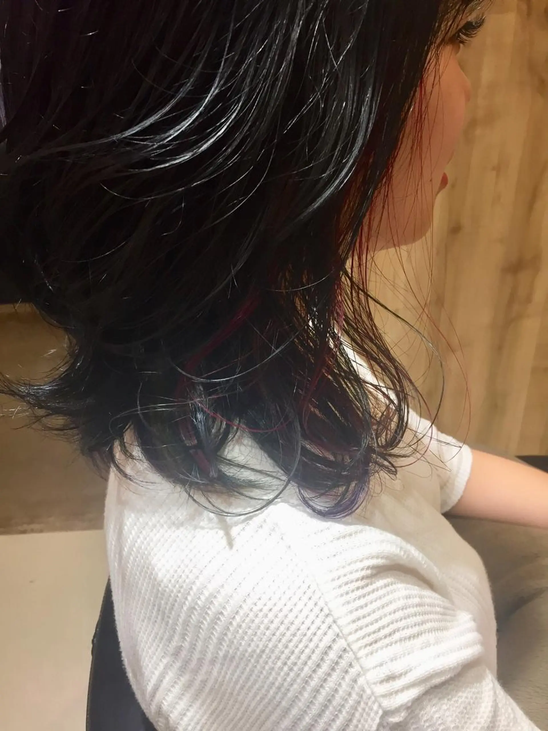 ミディアム カット ヘアカラー トリートメント 所渉/韓国レイヤー /ウルフカットのヘアスタイル