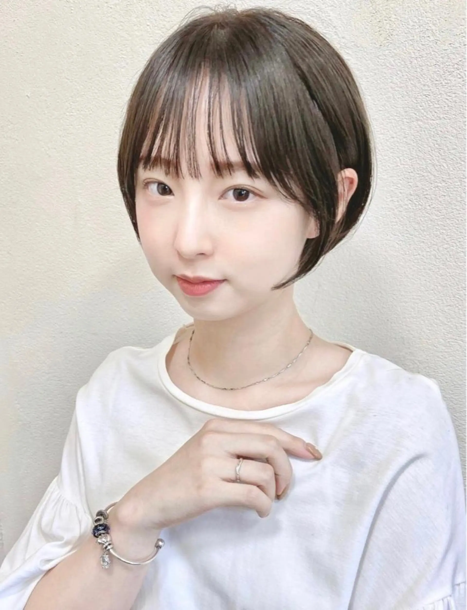 ショート カラー カット ヘアカラー トリートメント 🦋透明感カラー🦋 なつやのヘアスタイル