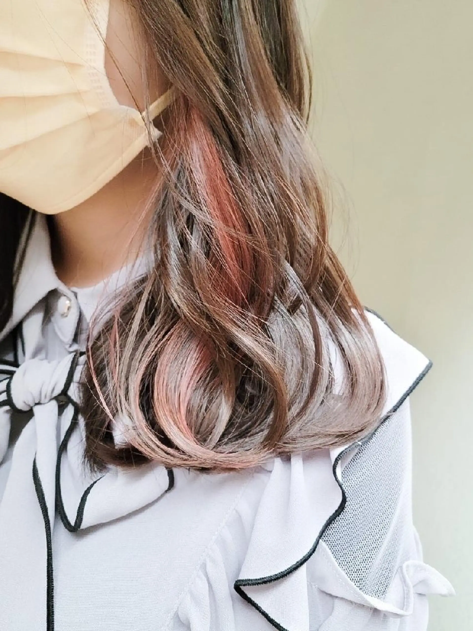 ロング ヘアカラー トリートメント 🇰🇷透明感×ハイ トーン🌟tomoのヘアスタイル