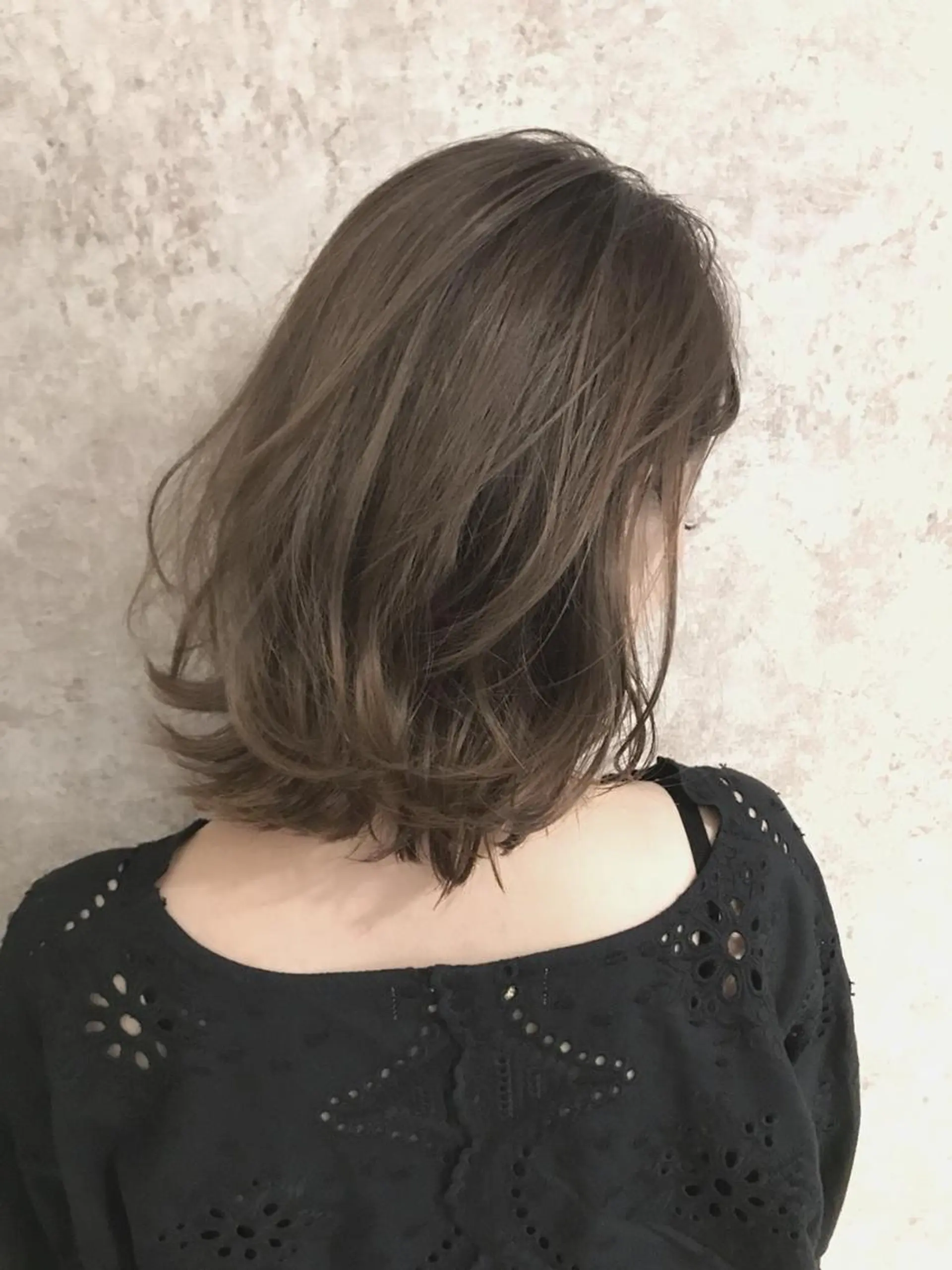 ミディアム カラー パーマ 髪質改善/美髪ケア ✨岡野右京のヘアスタイル