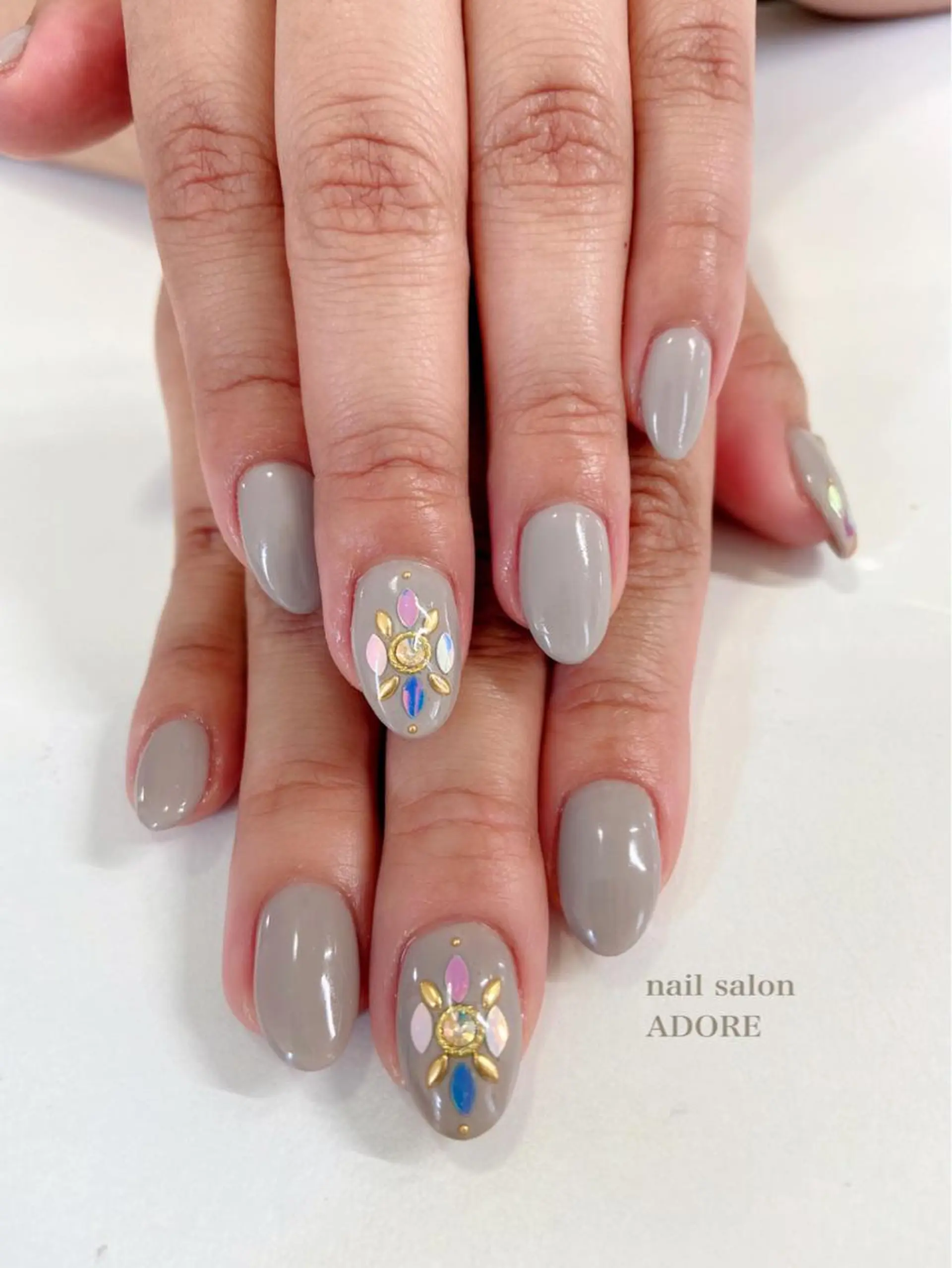 ネイル Adore nailのネイルデザイン