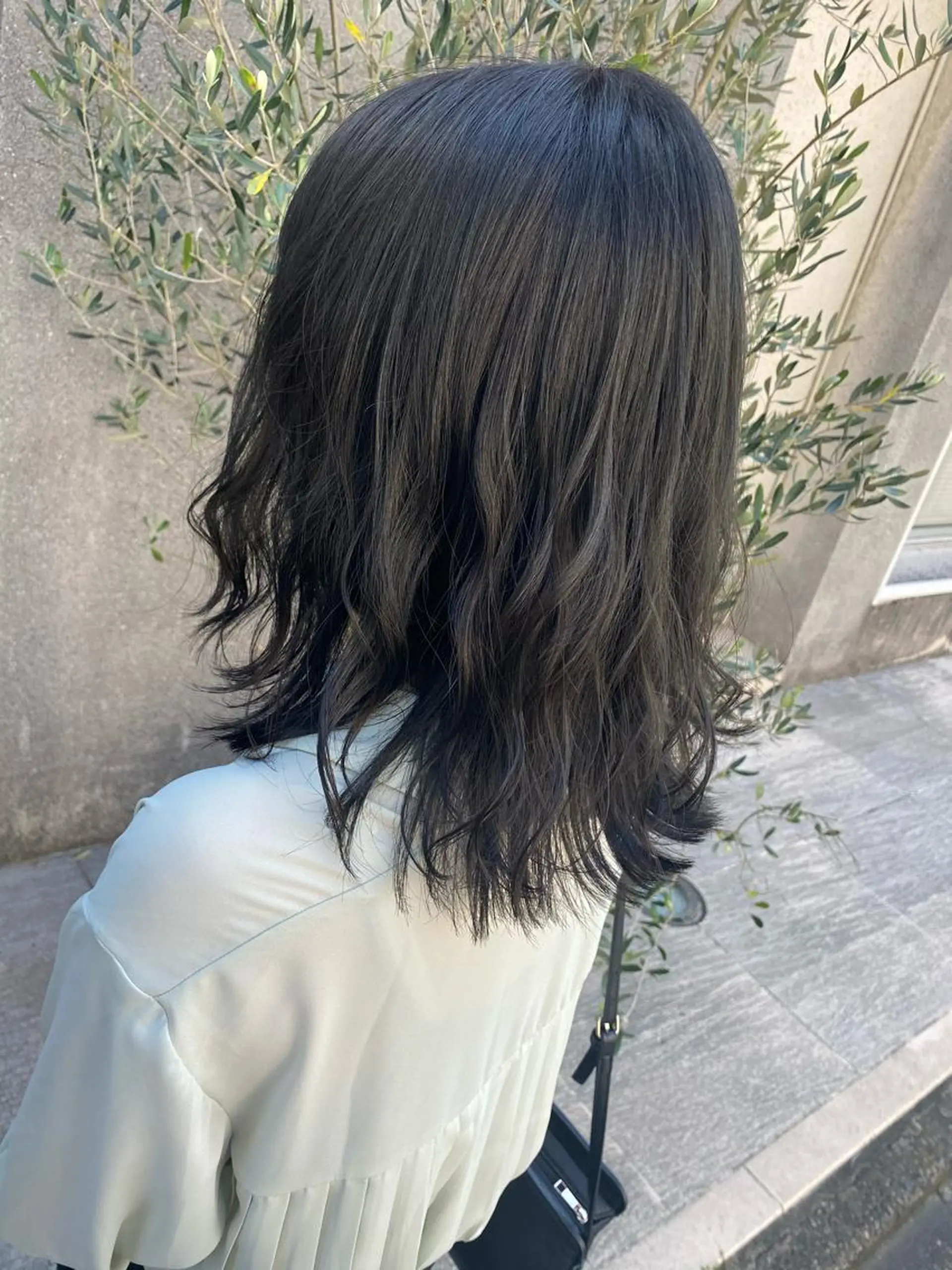 ミディアム カラー ボブレイヤー ボブ レイヤーカット 赤み消し韓国ヘア レイヤー縮毛🤍渡邉のヘアスタイル