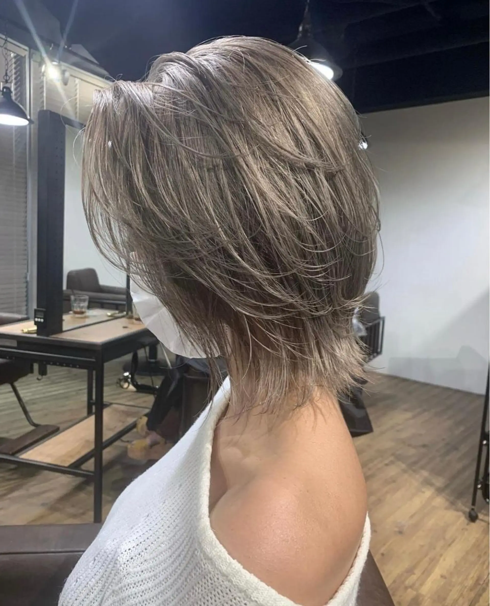 ミディアム カラー ブリーチ ケアブリーチ デザインカラー ダブルカラー イヤリングカラー ARCANAブリーチ ダブルカラー🌟原宿のヘアスタイル