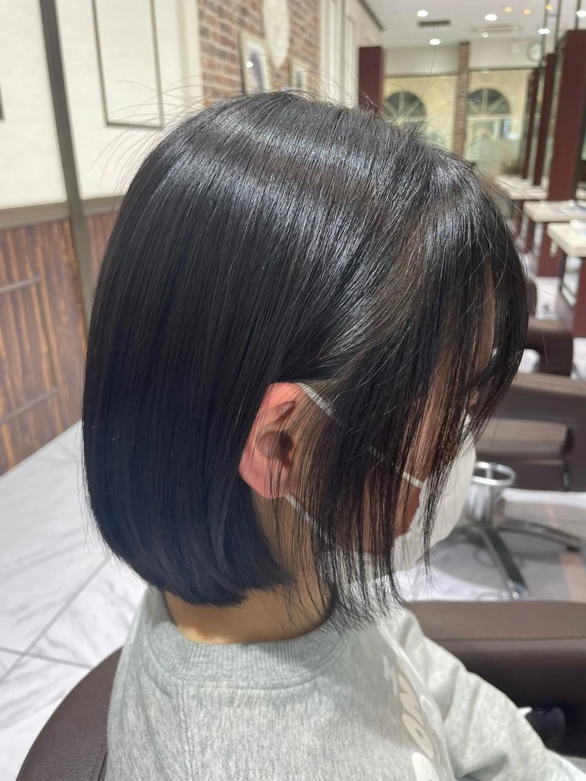 ミディアム いとう このみのヘアスタイル