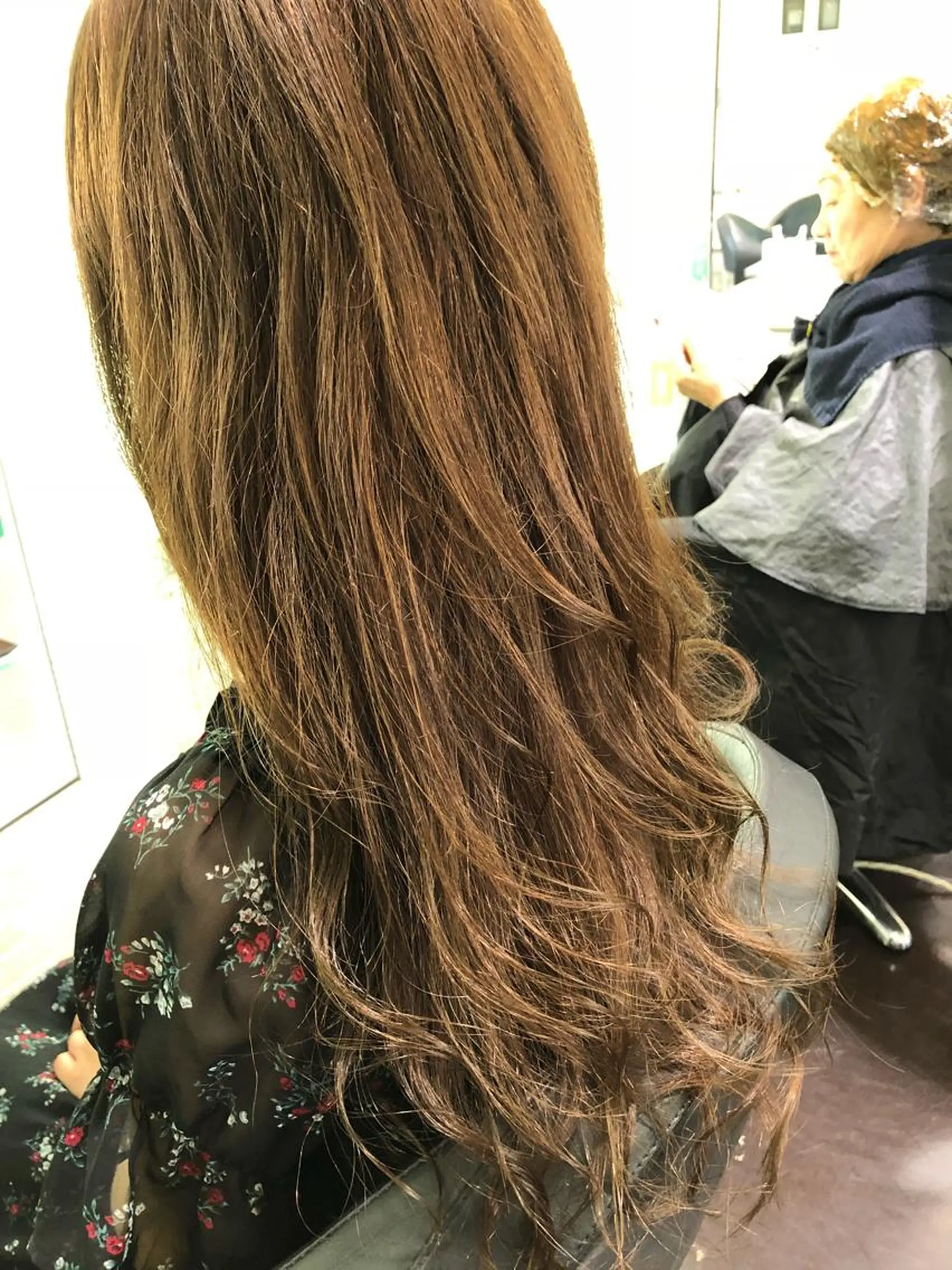 ロング アッシュ 西山 恵太郎のヘアスタイル