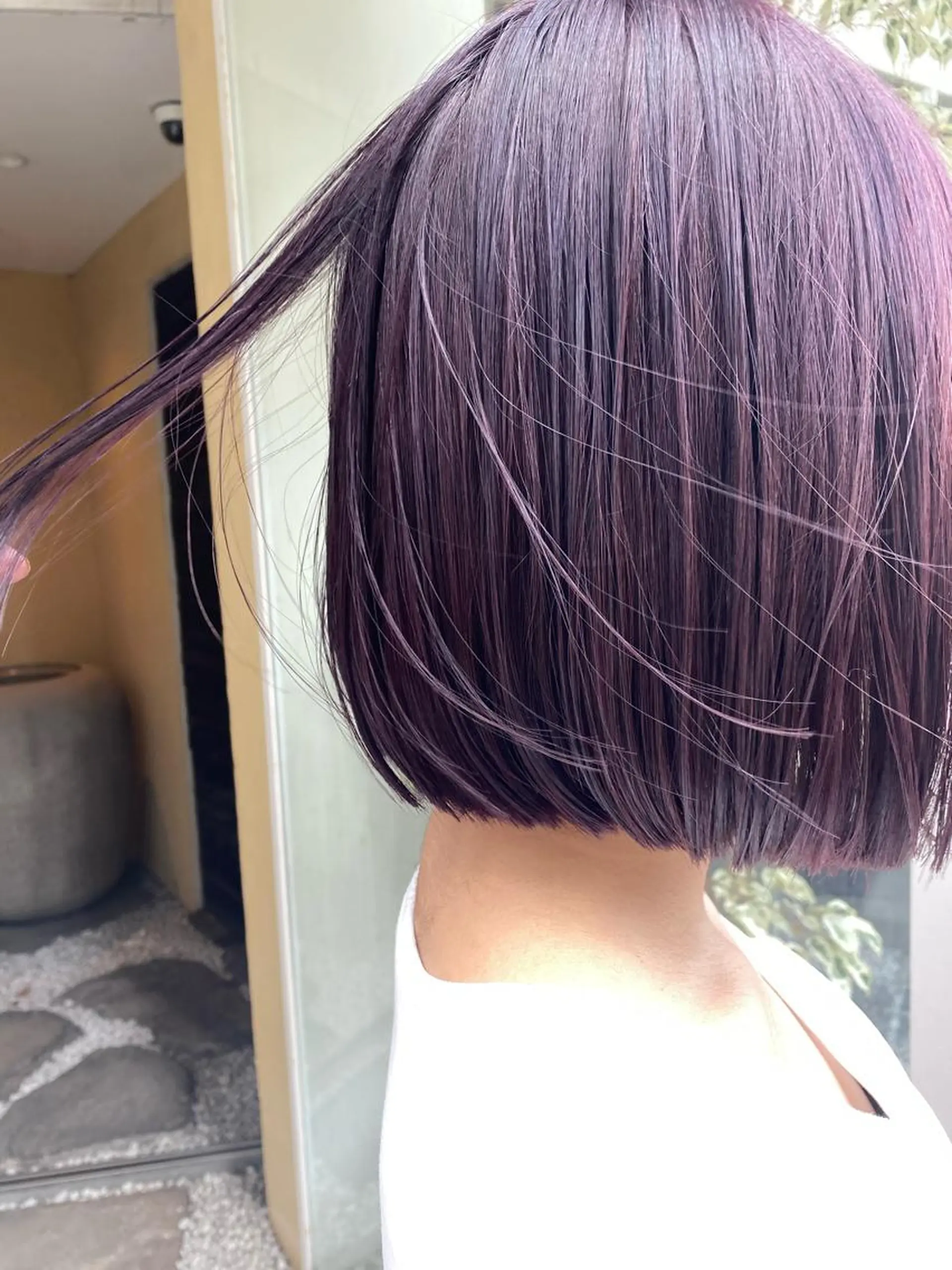 ミディアム カラー 切りっぱなしボブ 透明感カラー バイオレットカラー ボブ 横川 みづきのヘアスタイル