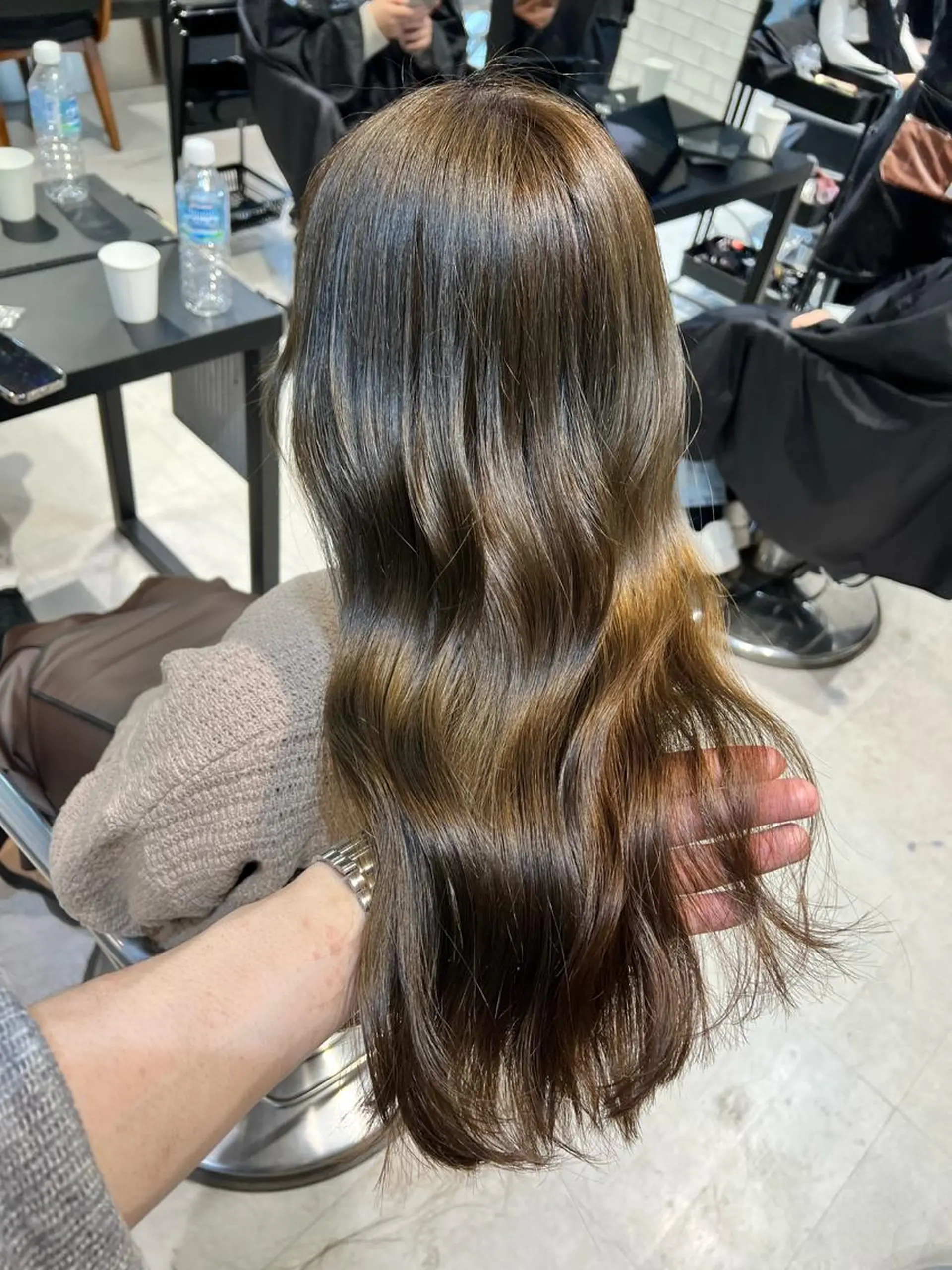 ロング カラー カット ヘアカラー トリートメント 赤みゼロ/透明感 カラー🌿KANTAのヘアスタイル