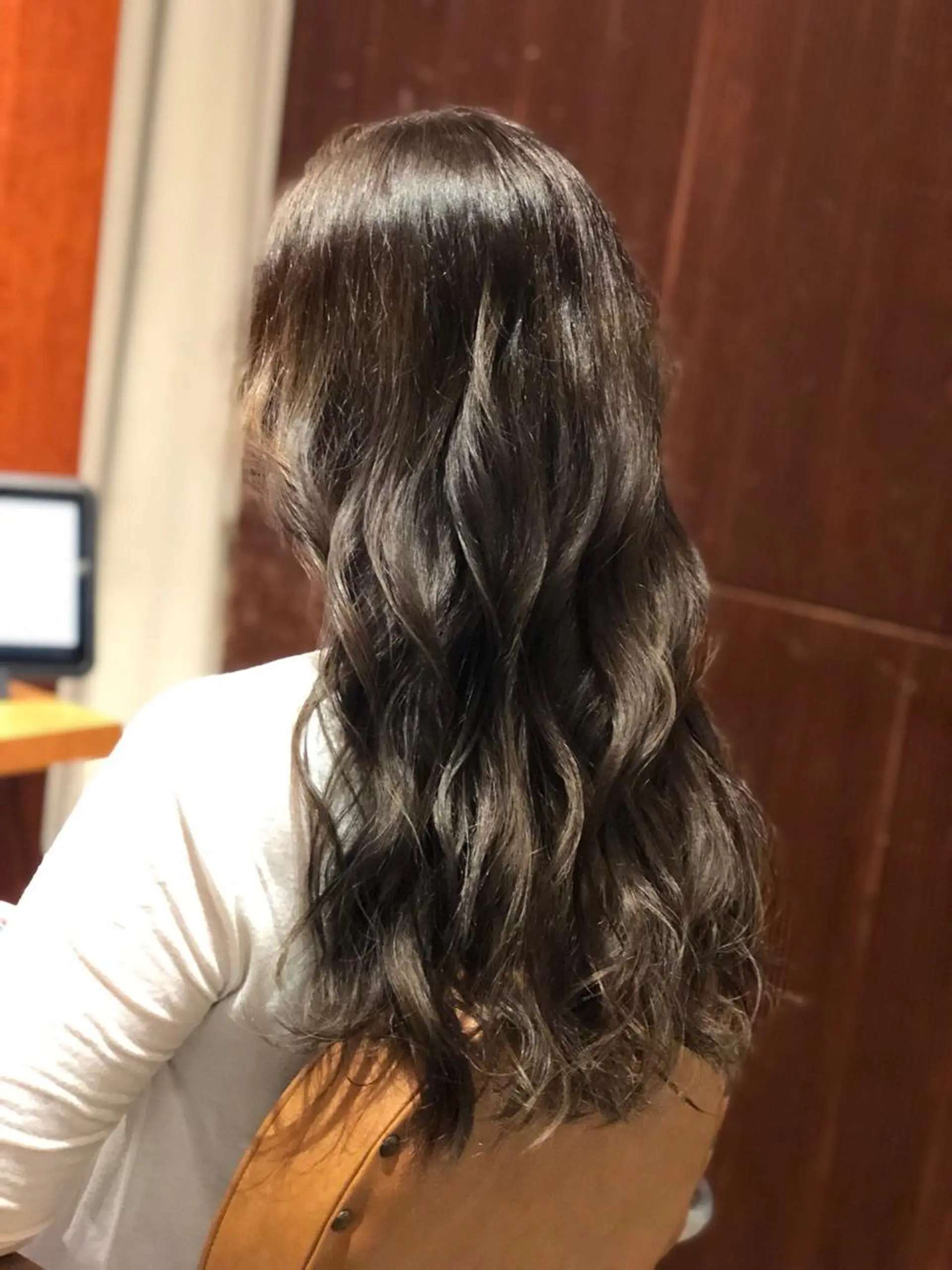 ロング カラー 宮下 浩一のヘアスタイル