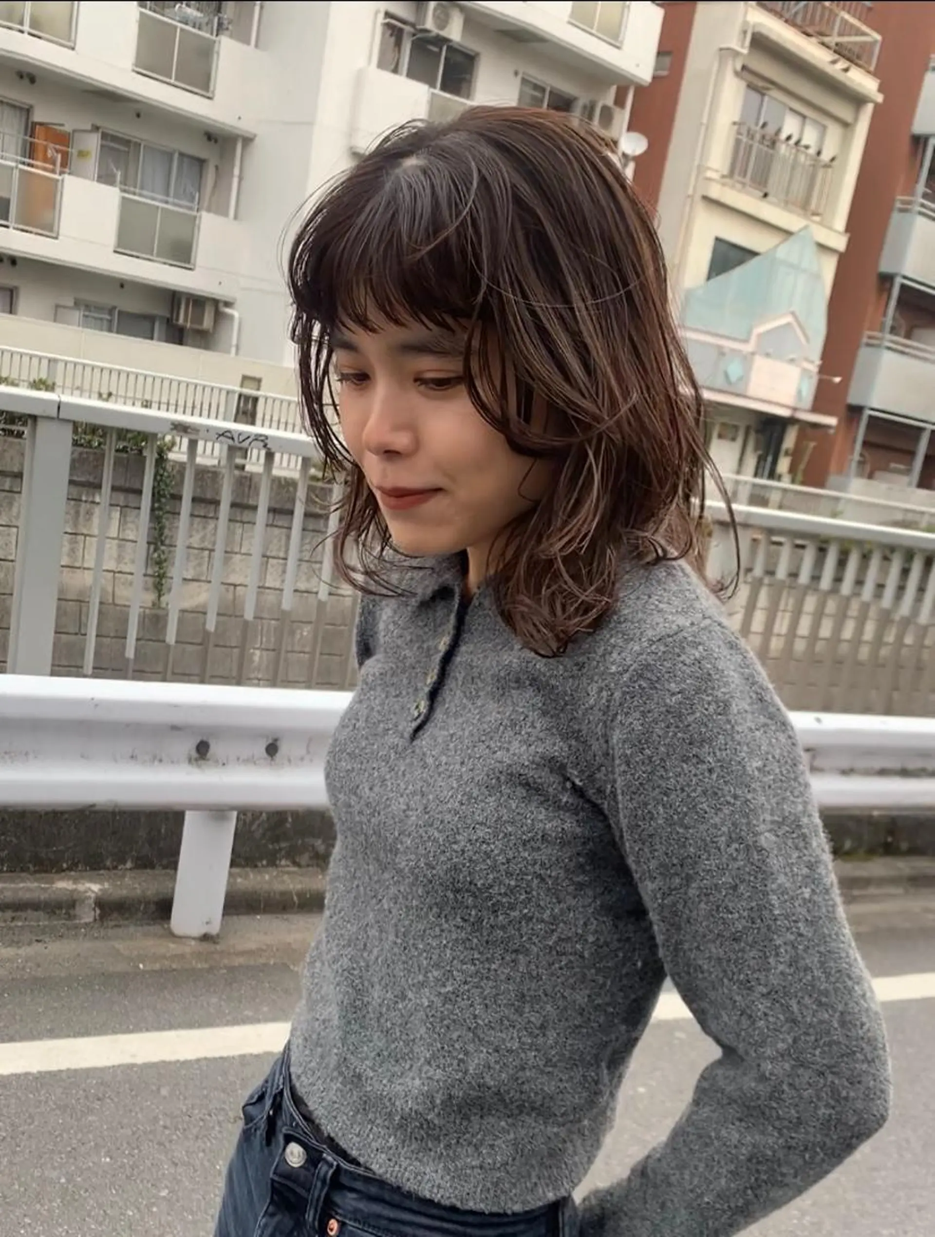 ミディアム ウルフカット カット ヘアカラー トリートメント 新井 広樹のヘアスタイル