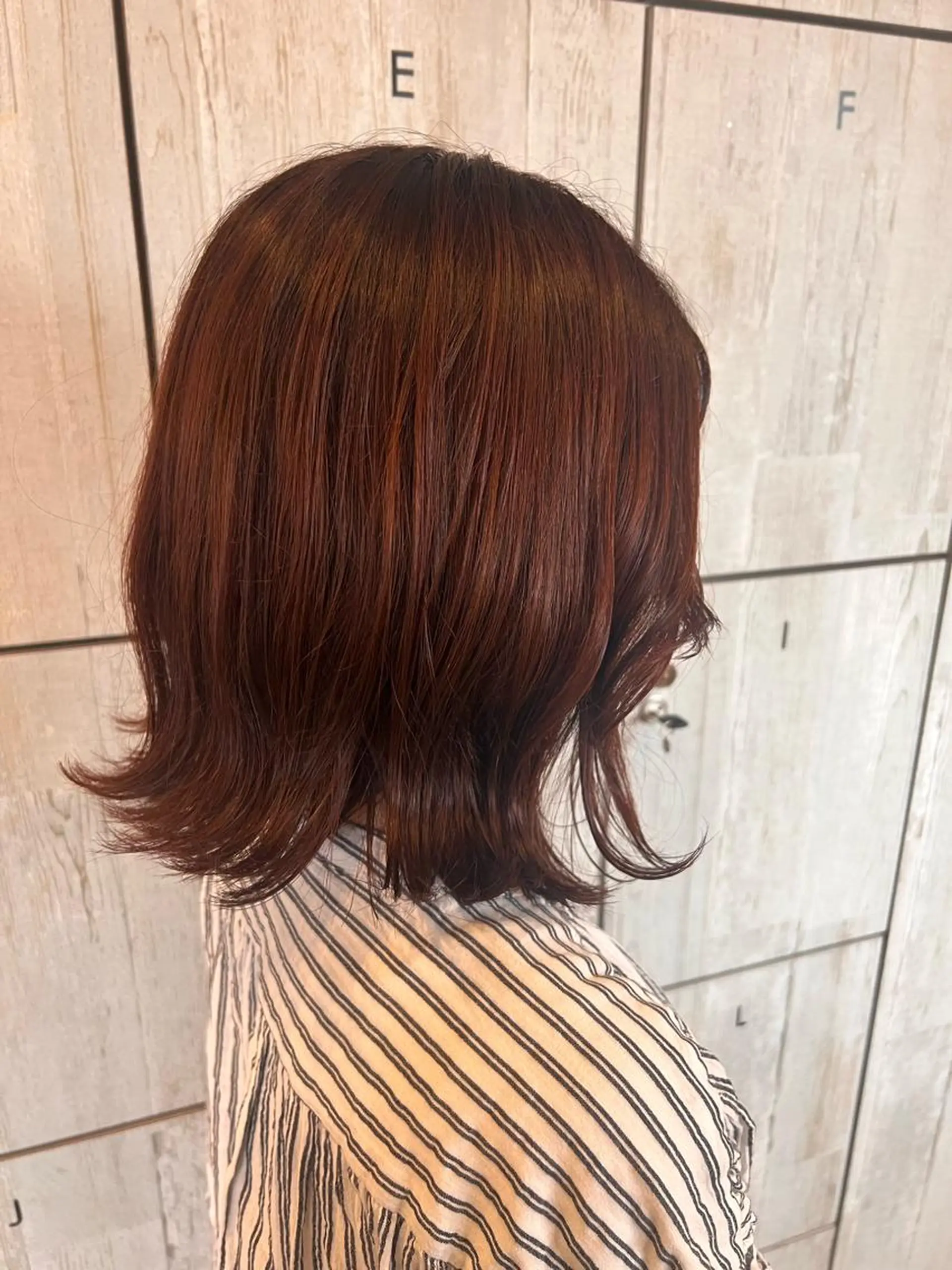 ミディアム カラー れいな🌼 ボブ･艶カラー🌼のヘアスタイル