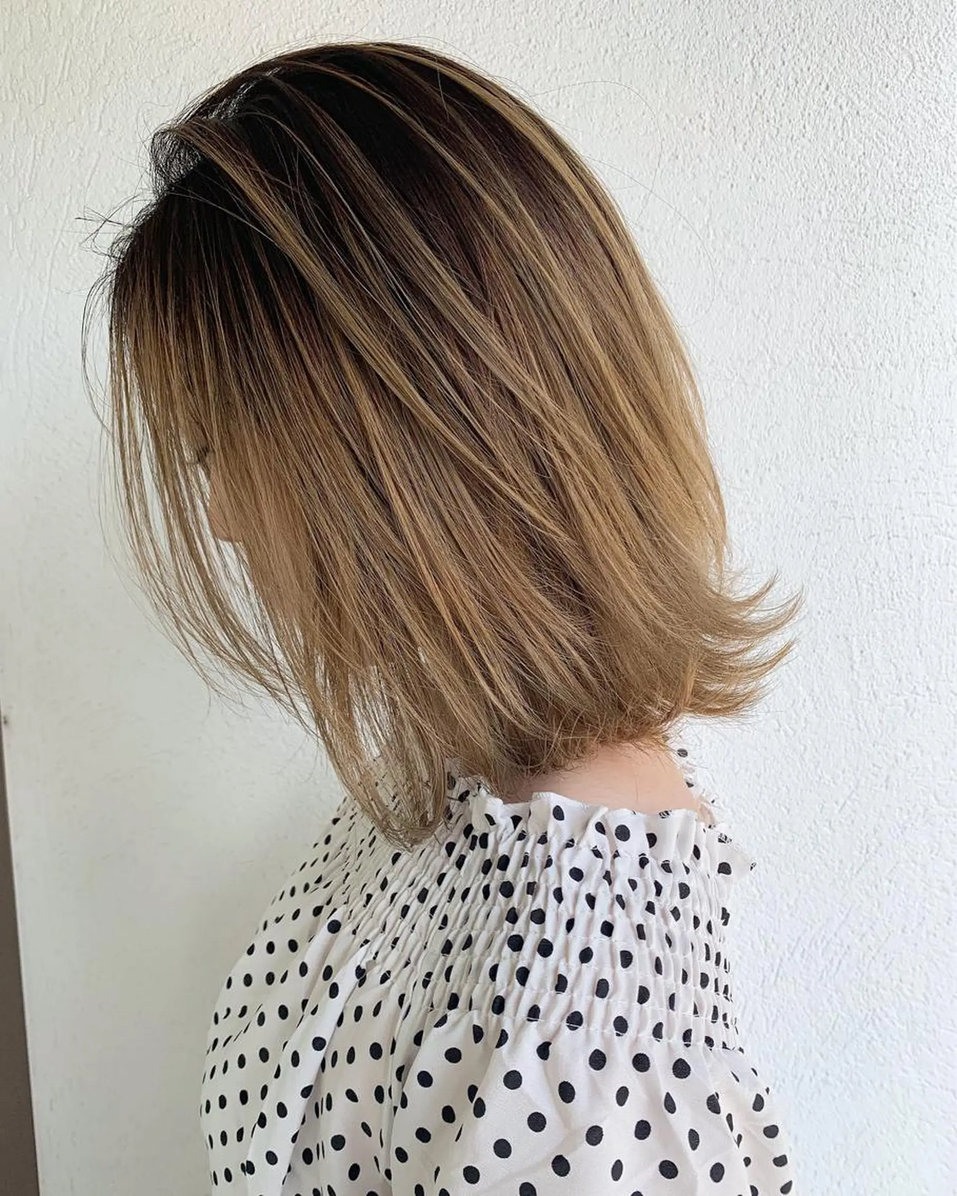 カラー バレイヤージュ ✨艶ブリーチカラー ✨四ノ宮裕己のヘアスタイル