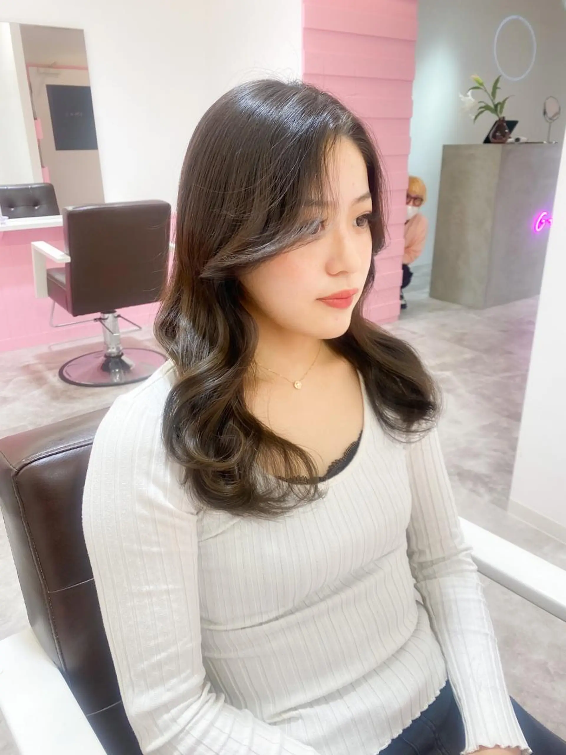 ロング 髪質改善韓国レイヤー SHIORI🦋のヘアスタイル