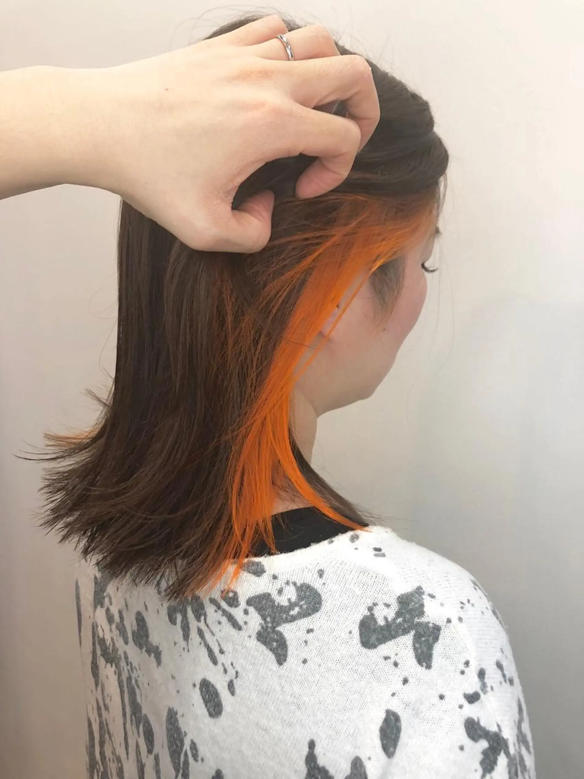 ミディアム カット ヘアカラー トリートメント SHAFT Ieiriのヘアスタイル