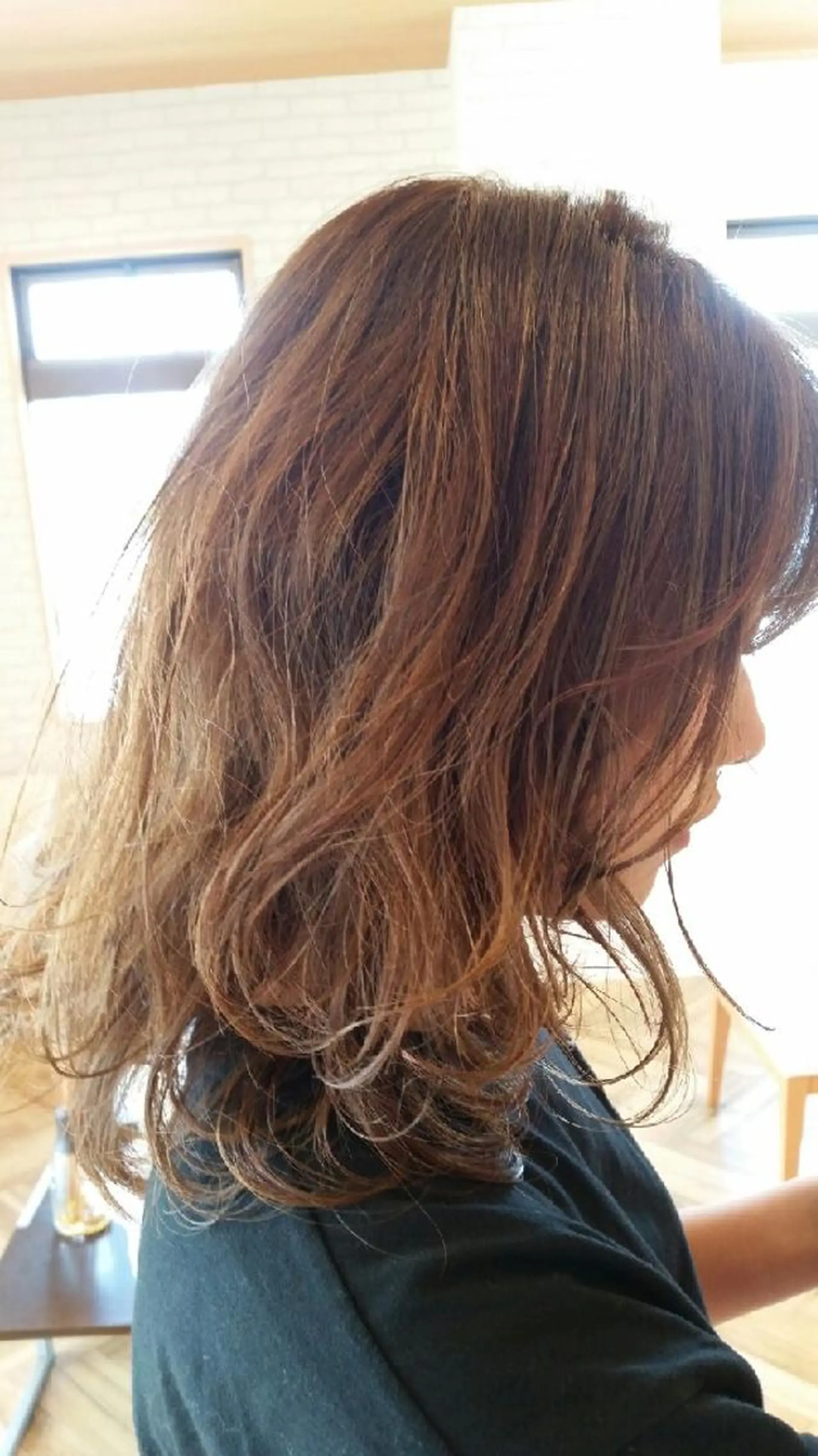 カラー 北野 親善のヘアスタイル