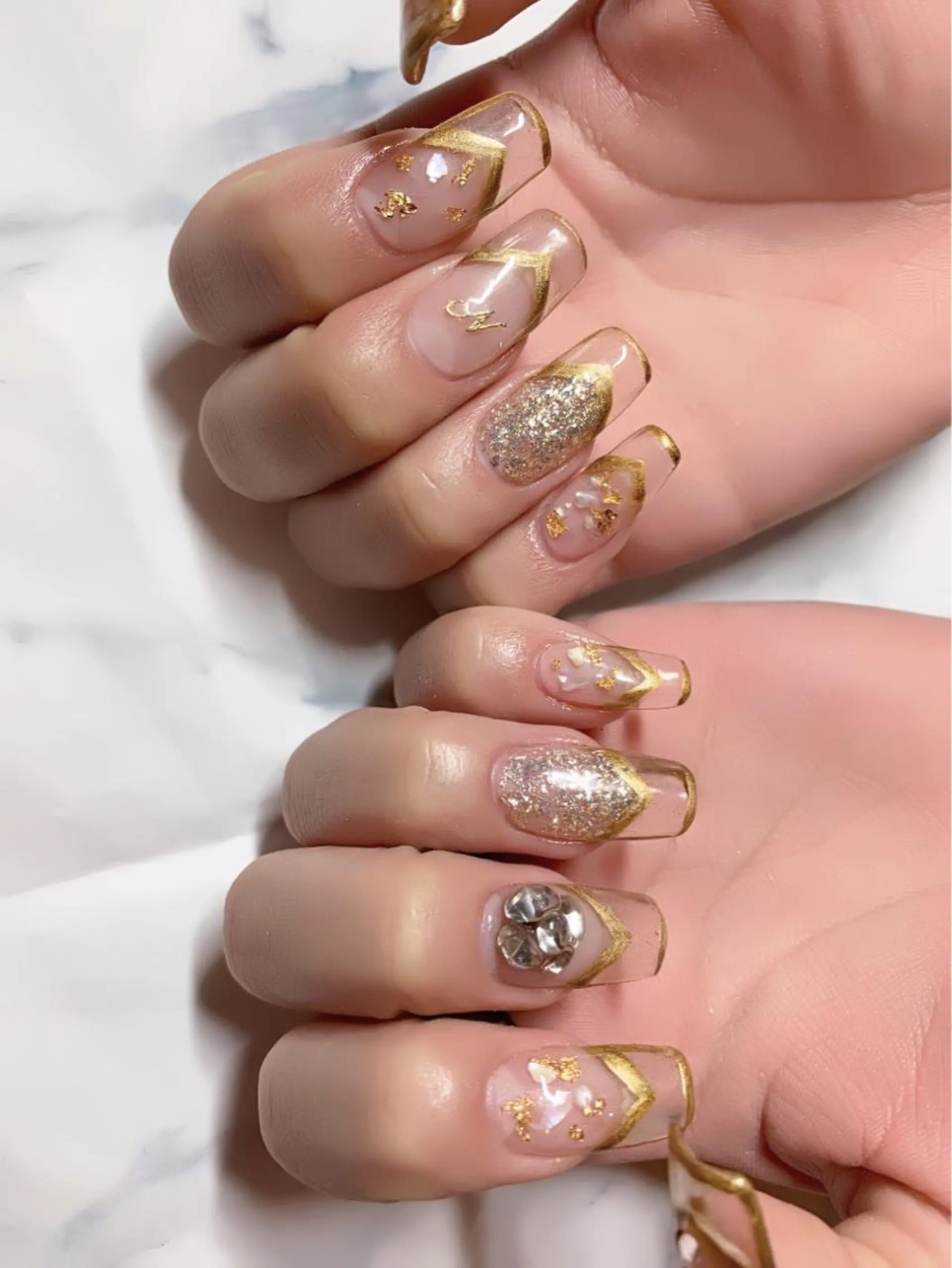 ネイル 菅野 愛花のネイルデザイン