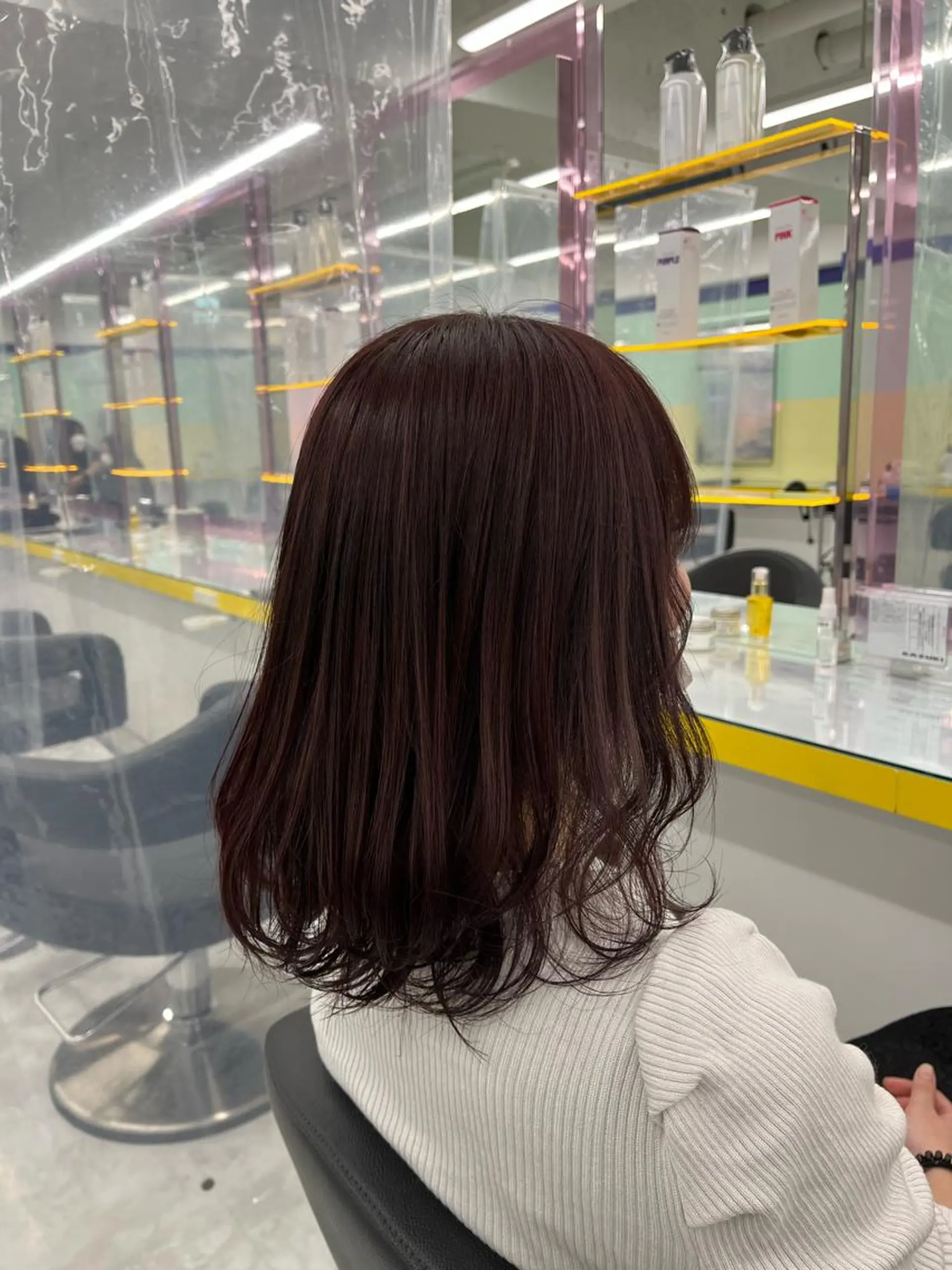 ミディアム カット ヘアカラー トリートメント ヘッドスパ ヘアセット 🪞透明感カラー🫧 縮毛矯正🥇かずきのヘアスタイル