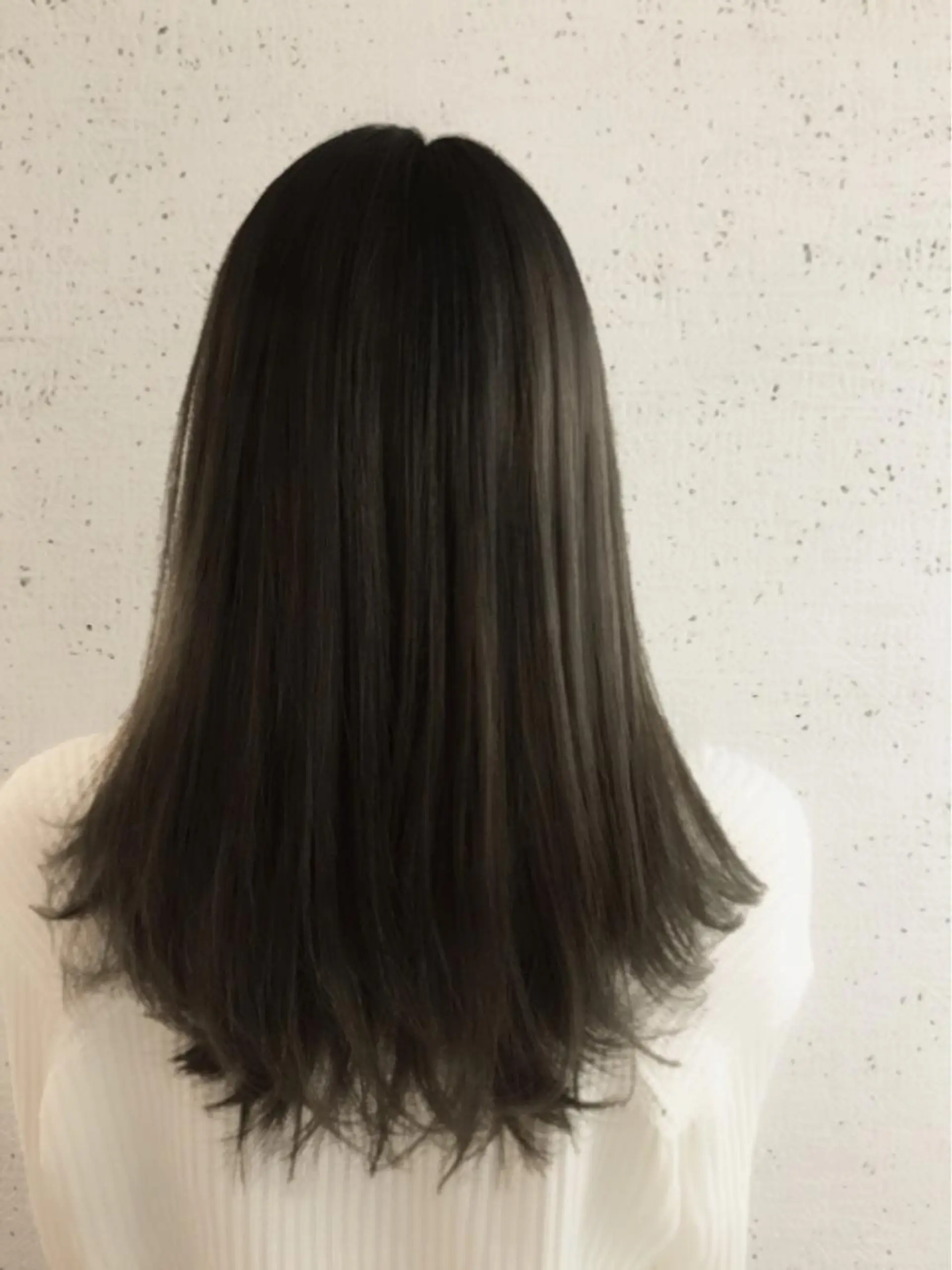 セミロング カラー パーマ ヘアアレンジ メンズ キッズ ネイル マツエク・マツパ 透明感カラー グラデーションカラー グレージュ オリーブグレージュ オリーブグレー カット ヘアカラー トリートメント ヘアセット ✨ハイクオリティ✨ 山本香也のヘアスタイル
