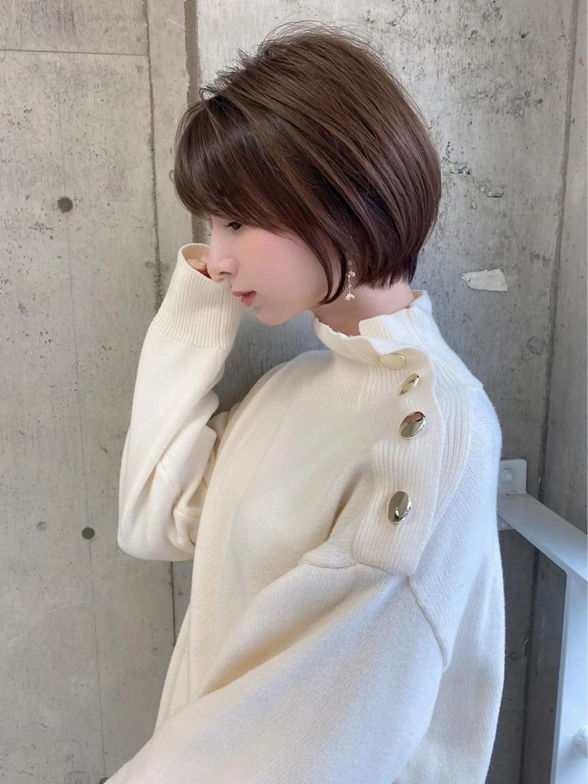 ショート カラー ショートボブ ベージュカラー 黒髪 ブリーチ ブルーカラー 木屋元一/透明感 /前髪/ショートボブのヘアスタイル