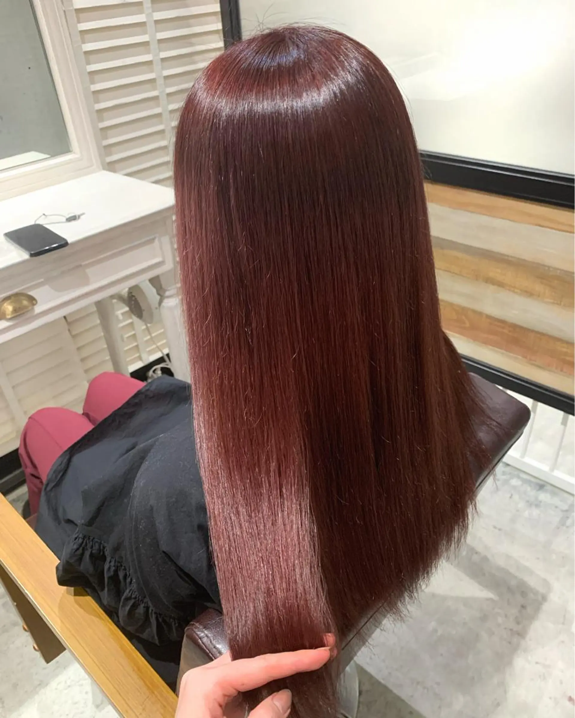 ロング ロング ヘアカラー LITTLE _KATOのヘアスタイル