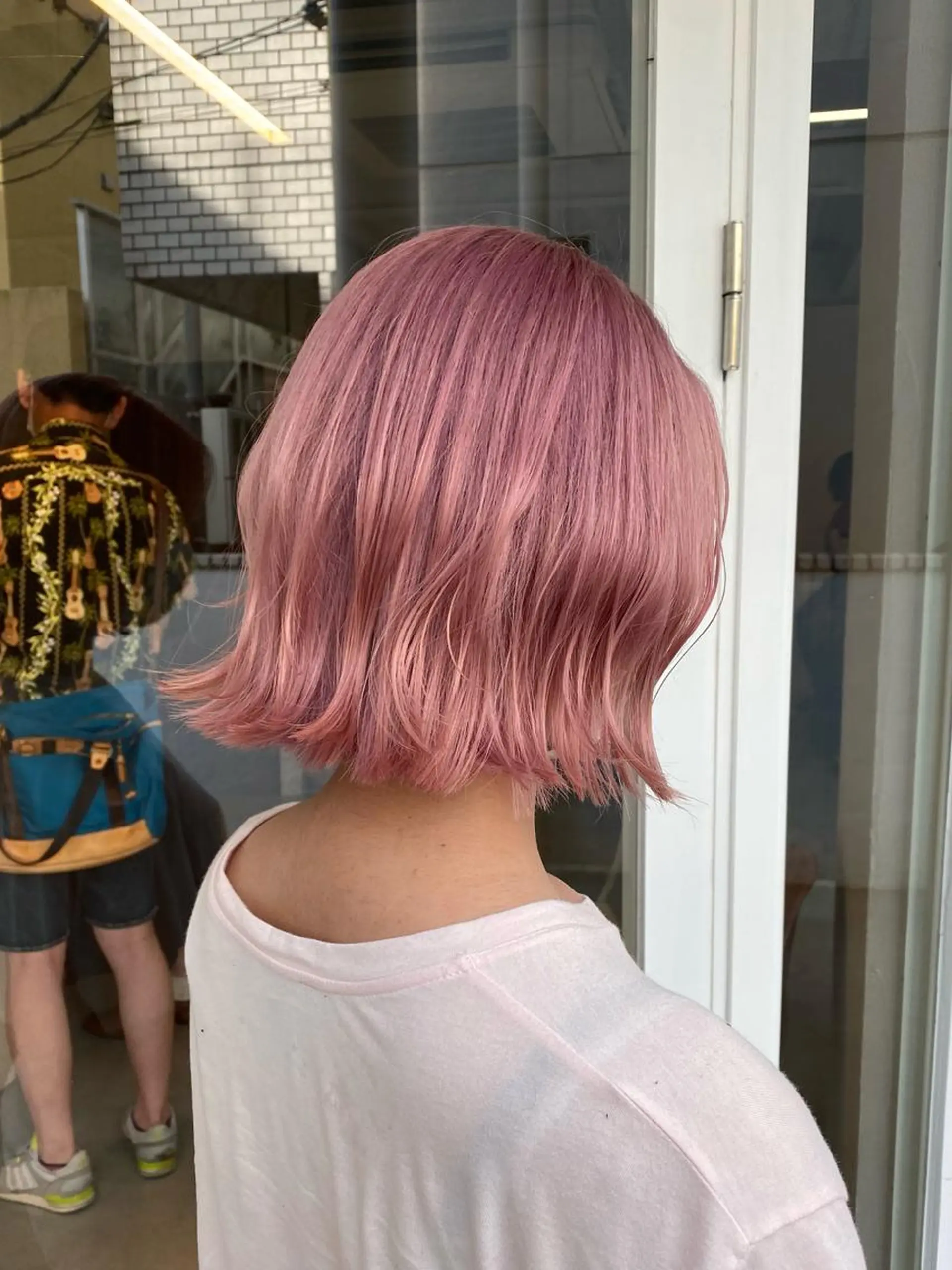 ショート カラー ベージュカラー ピンクカラー ピンクベージュ ホワイトピンク ホワイトピンクベージュ カット ヘアカラー トリートメント ハイトーン×似合わせ 🌱中川慎之介のヘアスタイル