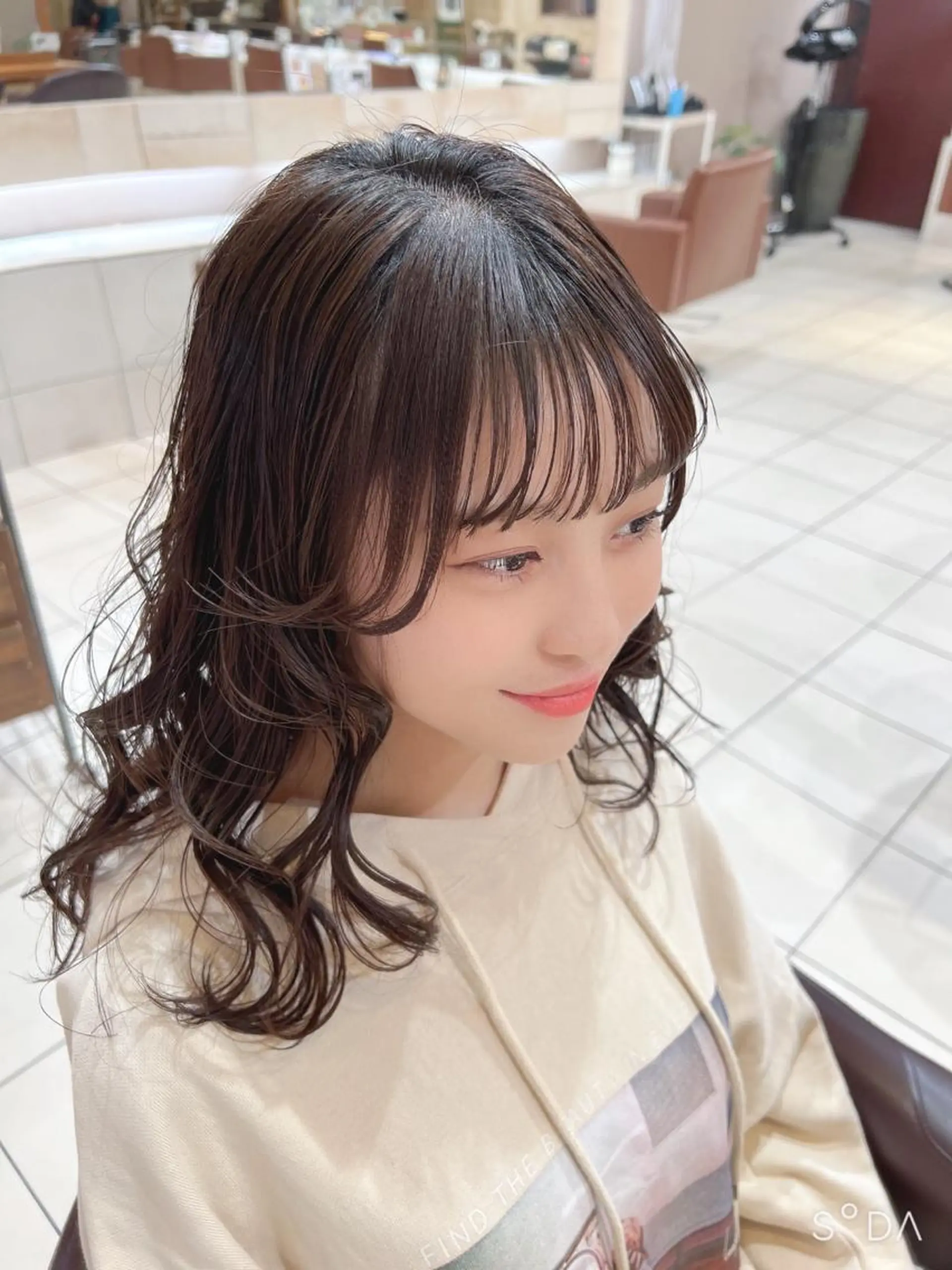 ミディアム レイヤーカット ローレイヤー 小顔カット カット 川崎レイヤーカット /江口真正のヘアスタイル