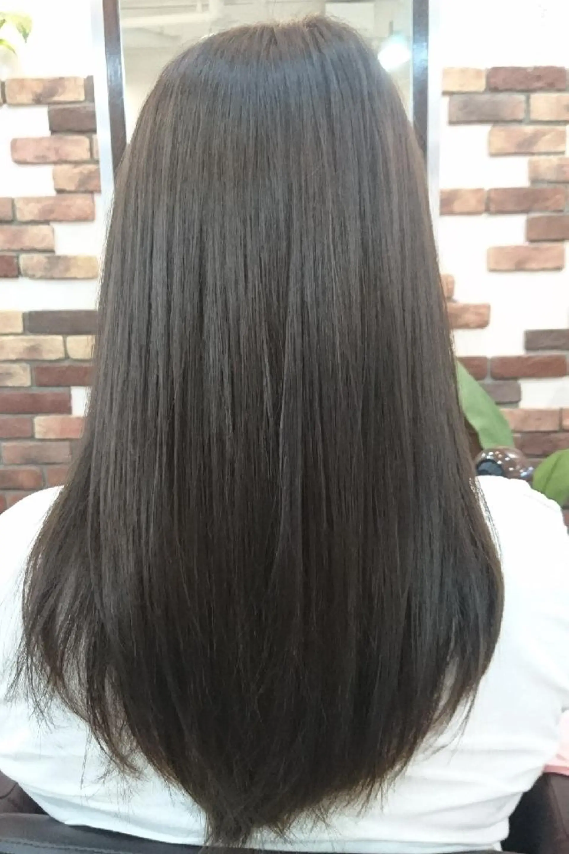 ミディアム ツヤ髪ケアカラー✨ 中谷良成のヘアスタイル