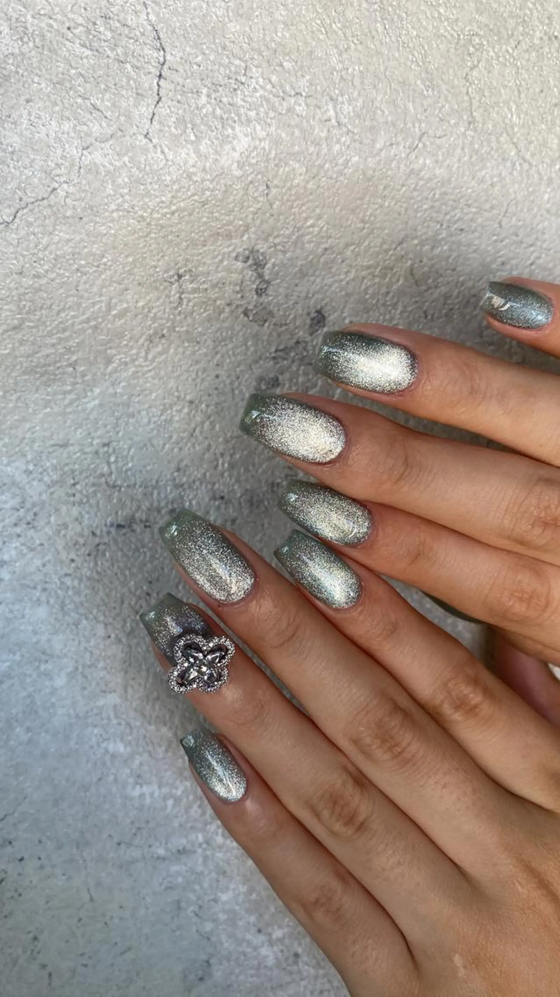 ネイル 菅 恵奈のネイルデザイン