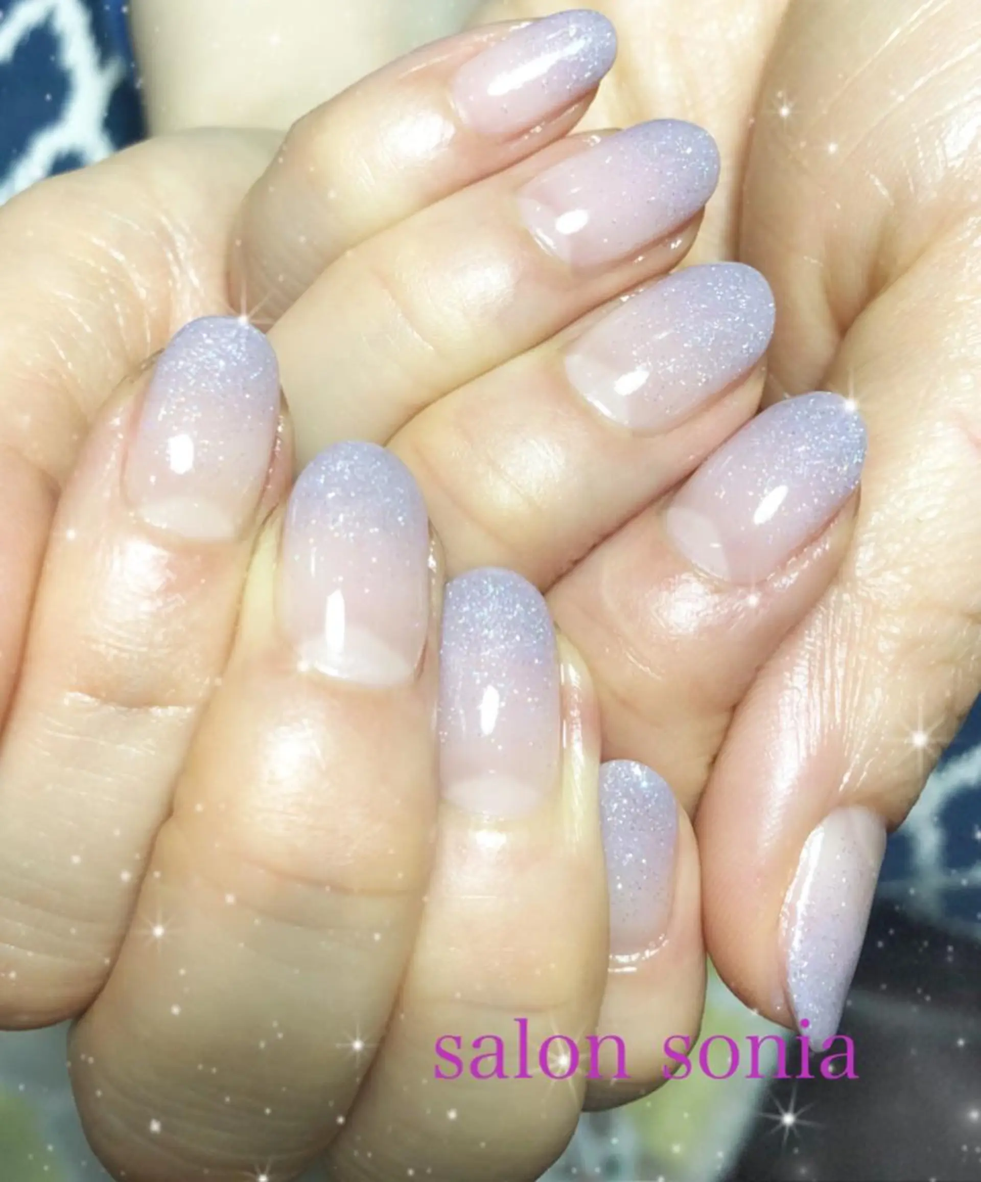 ネイル ハンドネイル 小顔・毛穴・たるみ ネイル　似内真樹のエステ・リラクイメージ