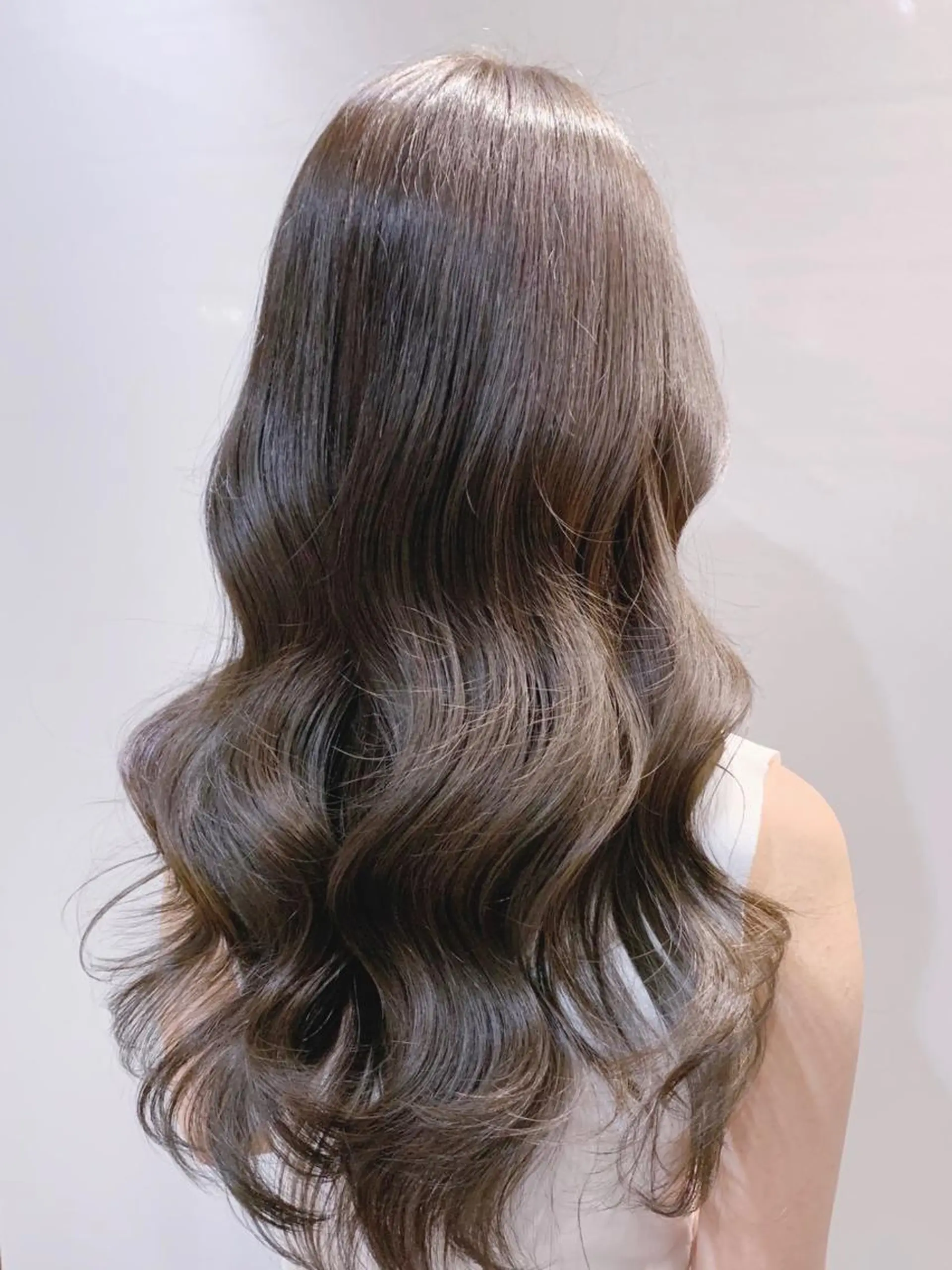 ロング カラー ヘアアレンジ 柔らか垢抜けｶﾗｰと ｶｯﾄ🫧ASUKAのヘアスタイル