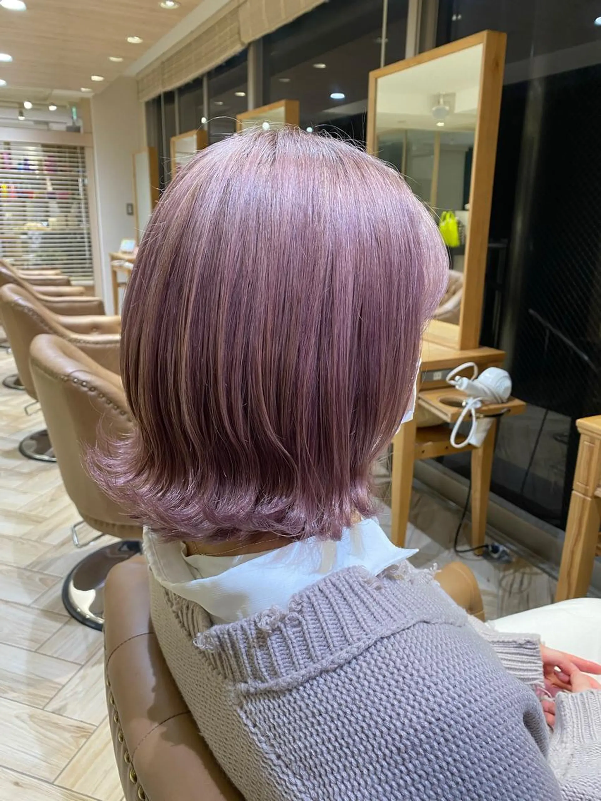 ショート BiBi 藤野あゆみのヘアスタイル