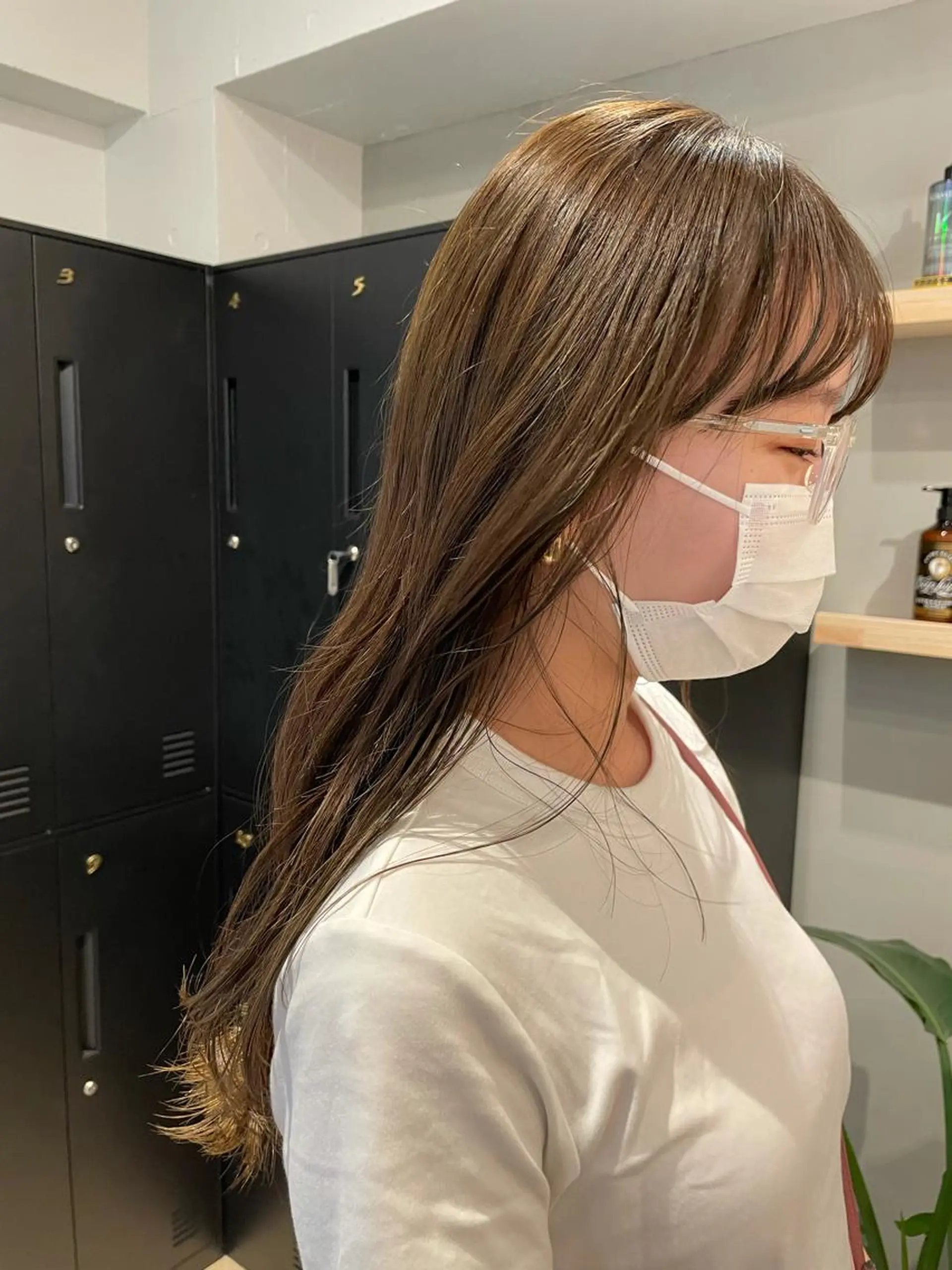 ロング カラー ベージュカラー オリーブベージュ hazuki 🌝のヘアスタイル