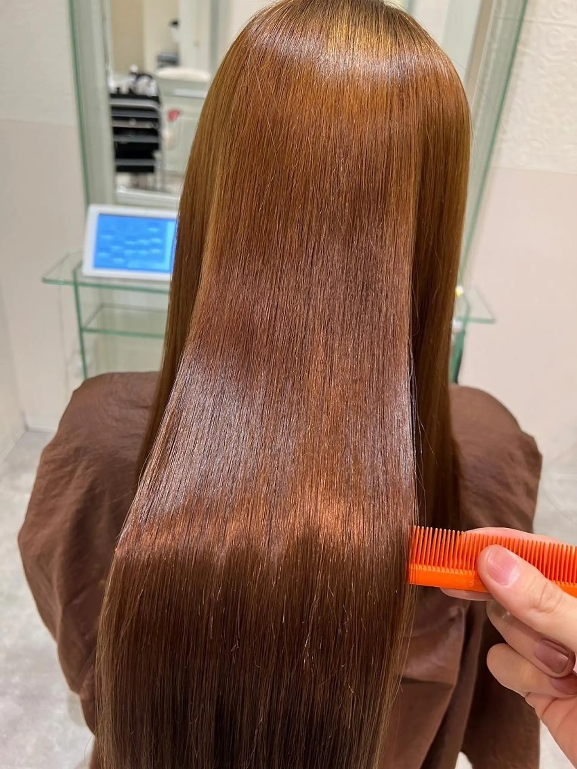 ロング 大川 有香のヘアスタイル